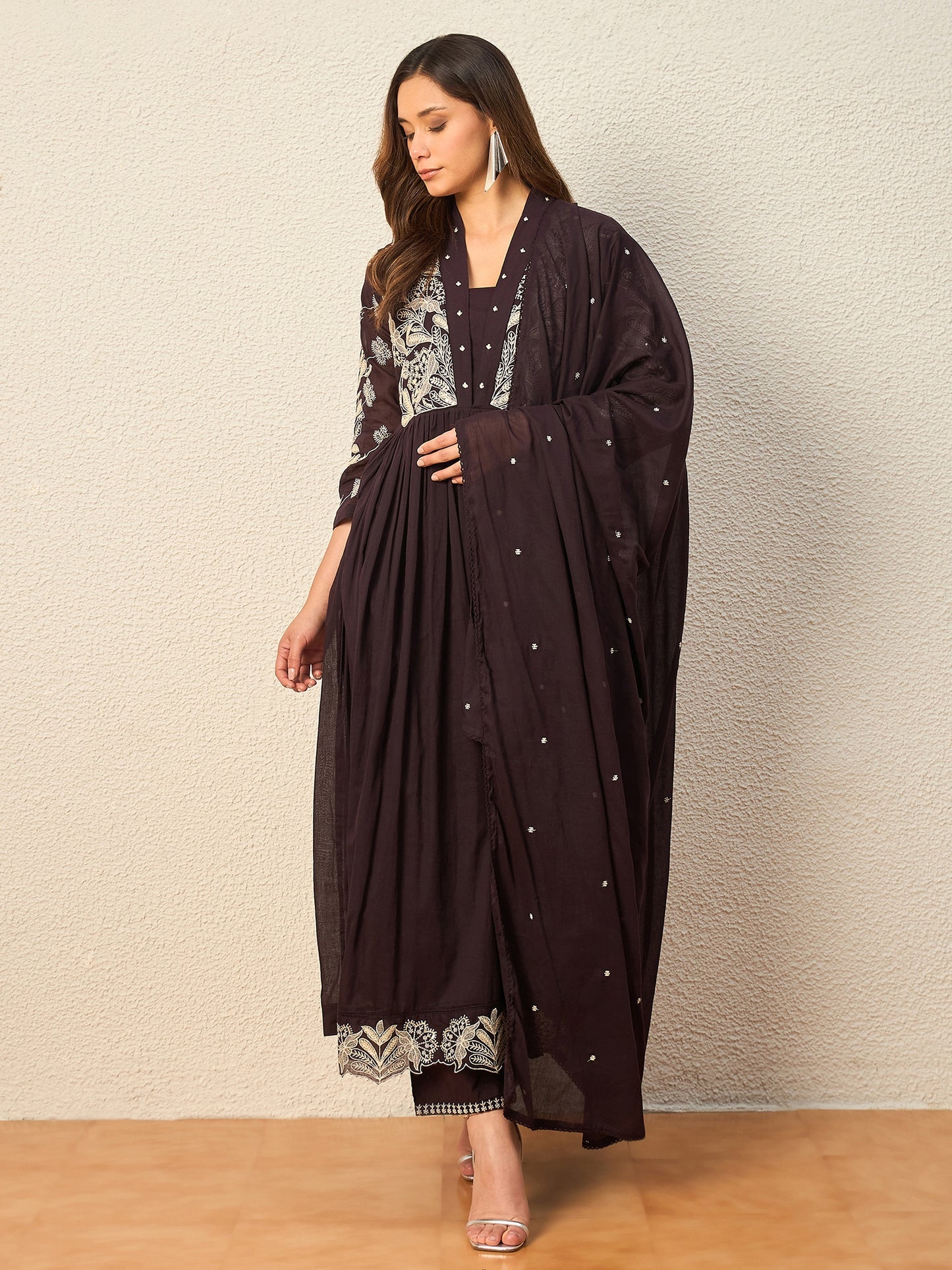 Women Ethnic Motifs Embroidered Empire Thread Work Kurta with Trousers & With Dupatta