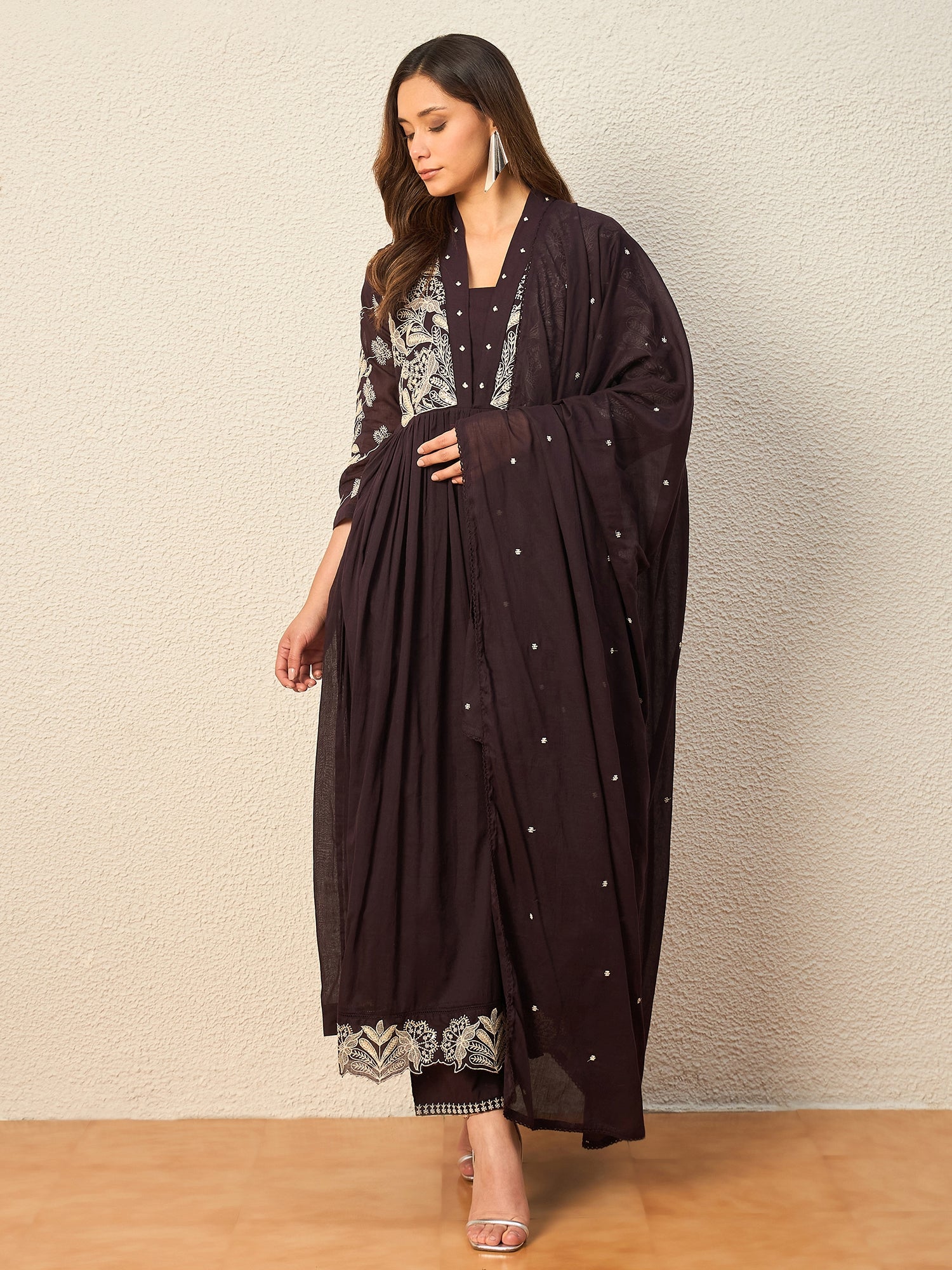 Women Ethnic Motifs Embroidered Empire Thread Work Kurta with Trousers & With Dupatta