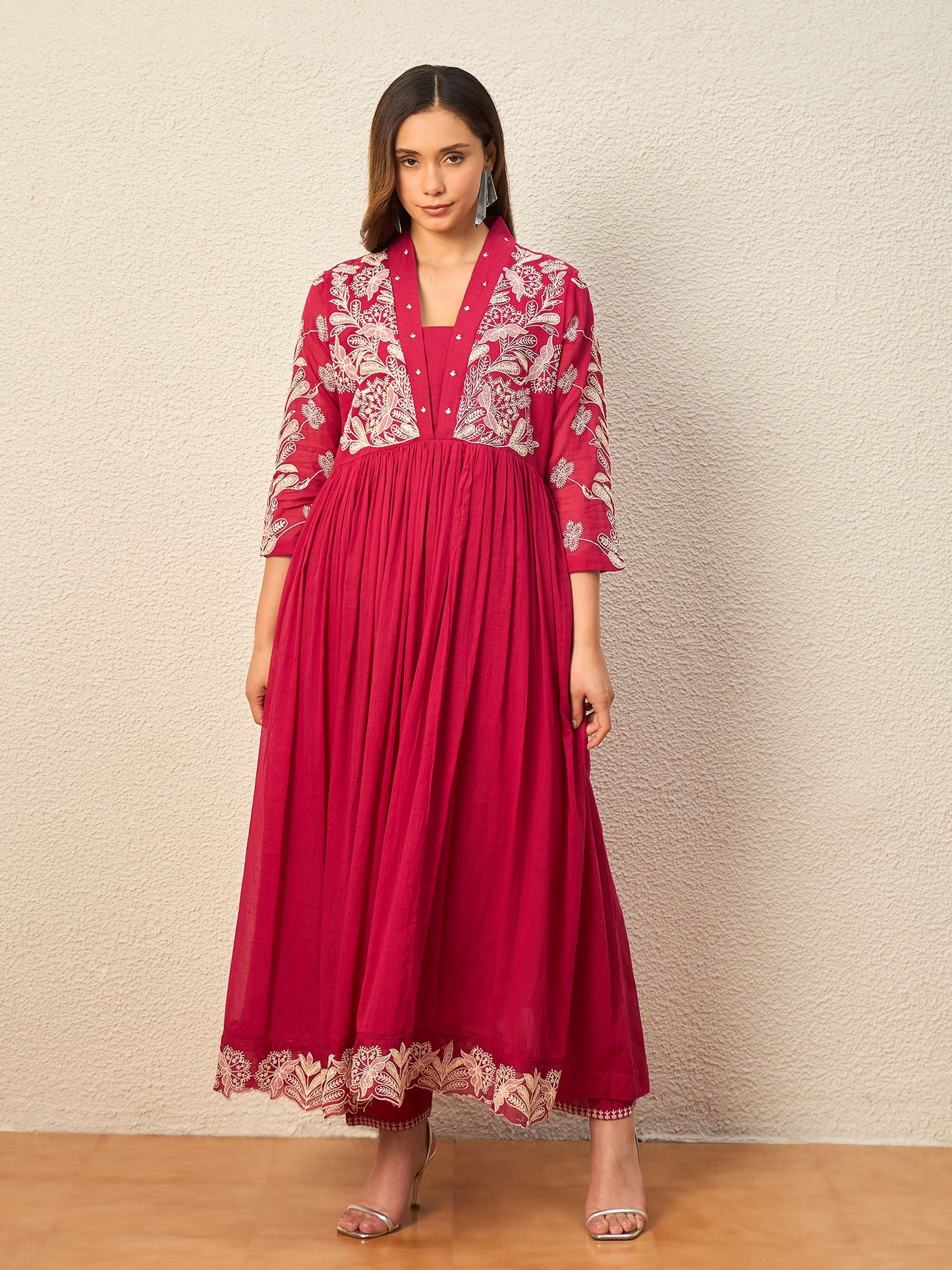 Women Ethnic Motifs Embroidered Panelled Thread Work Kurta with Trousers & With Dupatta