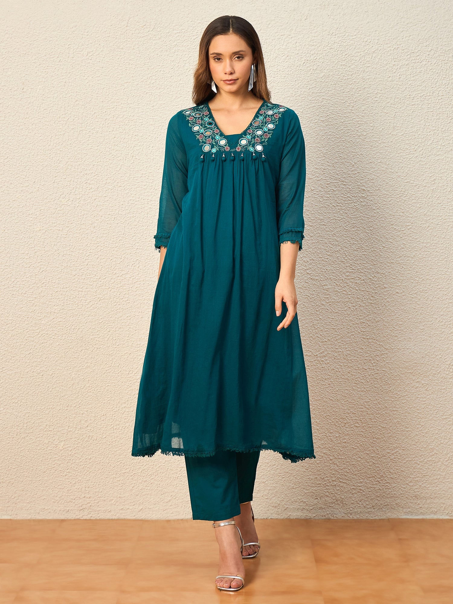 Women Ethnic Motifs Embroidered Regular Mirror Work Kurta with Trousers & With Dupatta