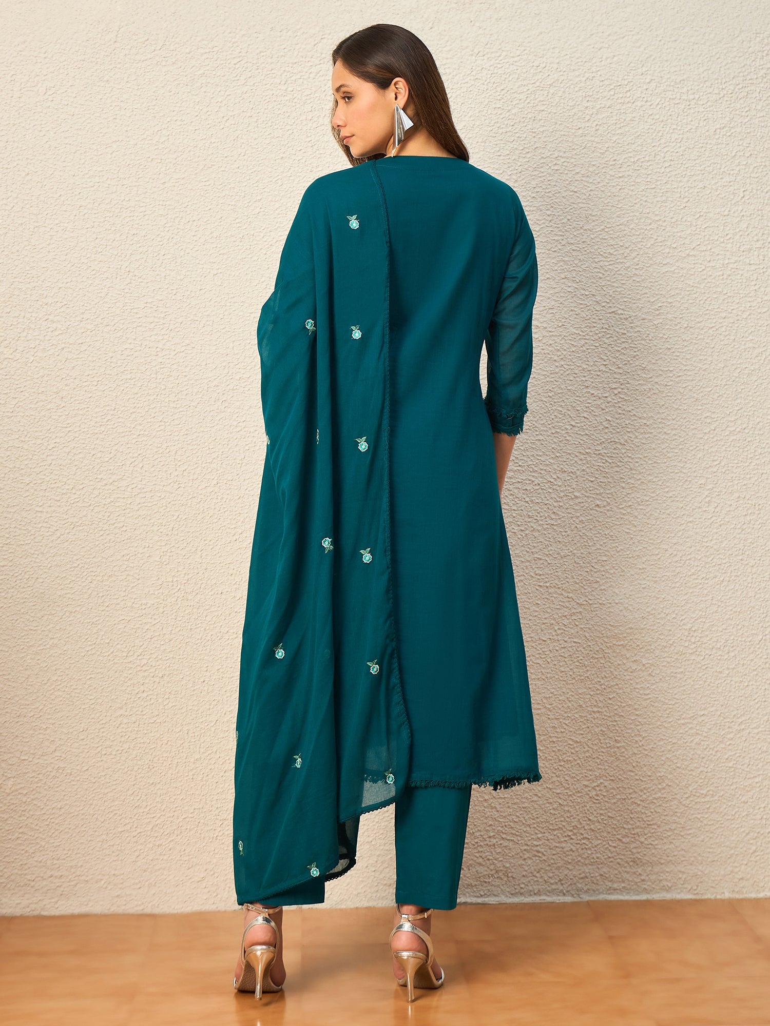 Women Ethnic Motifs Embroidered Regular Mirror Work Kurta with Trousers & With Dupatta