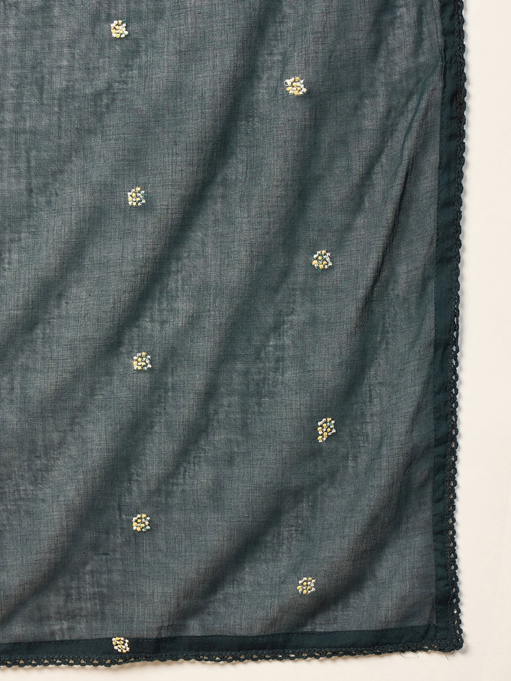 Women Floral Embroidered Empire Thread Work Kurta with Trousers & With Dupatta