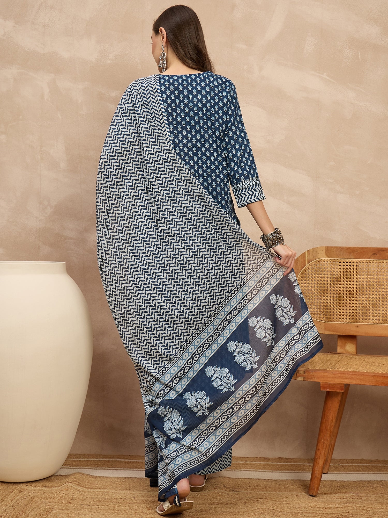 Women Printed Regular Beads and Stones Pure Cotton Kurta with Trousers & With Dupatta