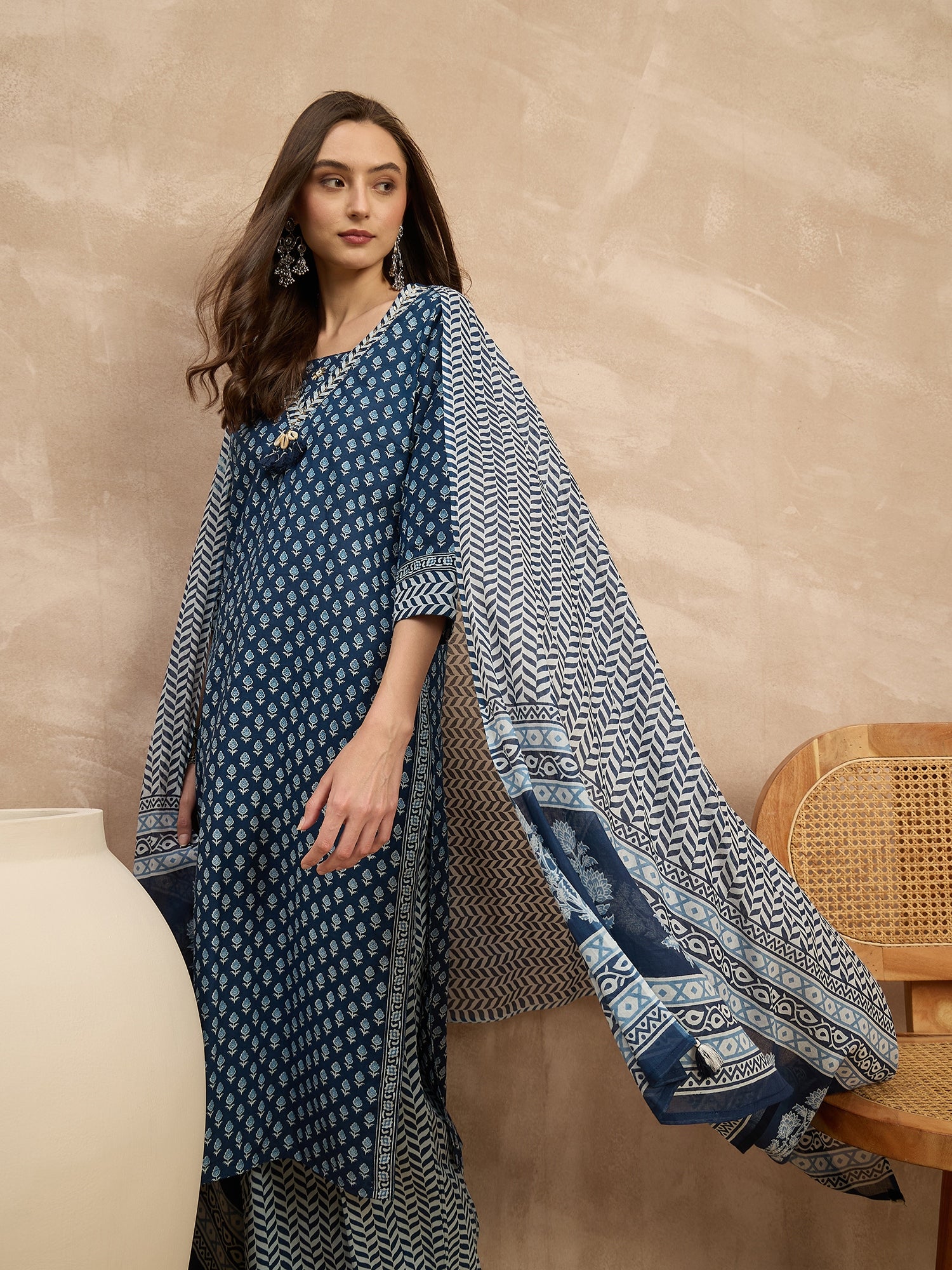 Women Printed Regular Beads and Stones Pure Cotton Kurta with Trousers & With Dupatta