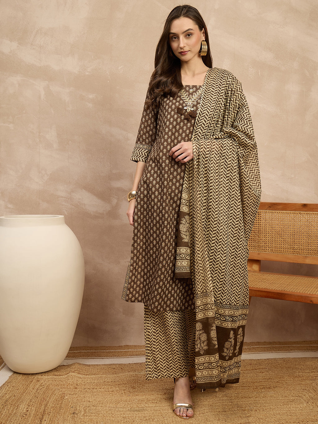 Women Printed Regular Beads and Stones Pure Cotton Kurta with Trousers & With Dupatta