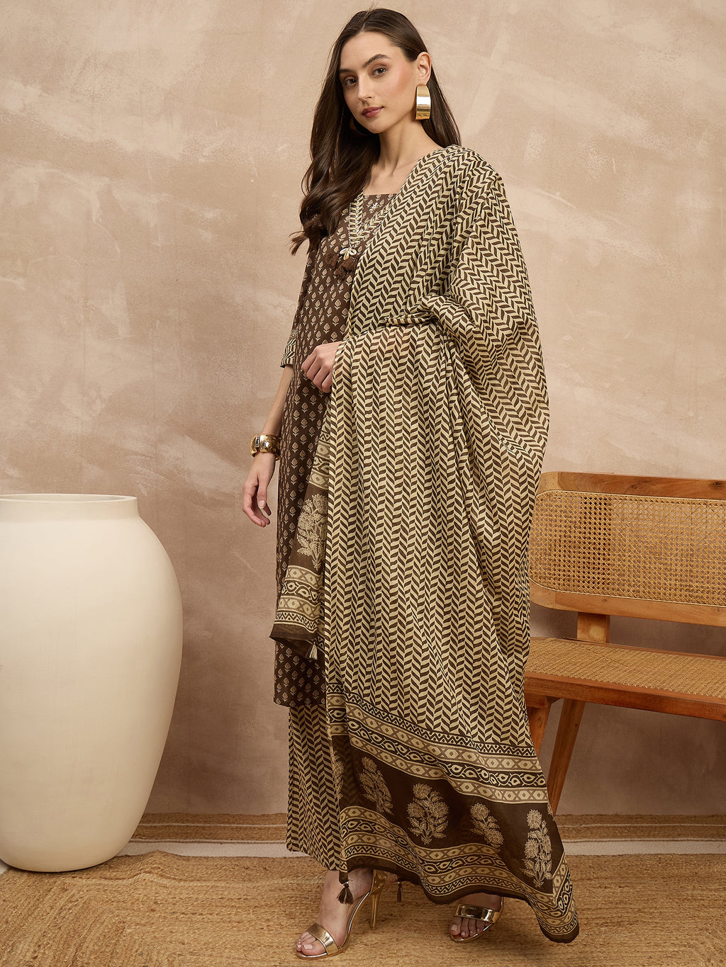 Women Printed Regular Beads and Stones Pure Cotton Kurta with Trousers & With Dupatta