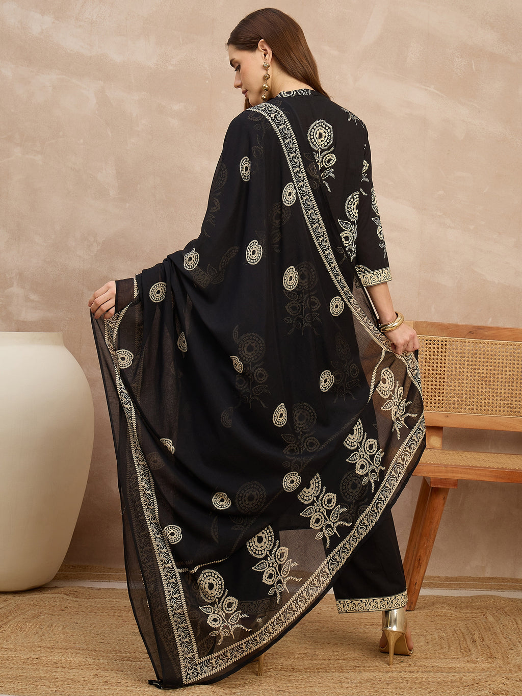 Women Ethnic Motifs Embroidered Regular Thread Work Pure Cotton Kurta with Palazzos & With Dupatta