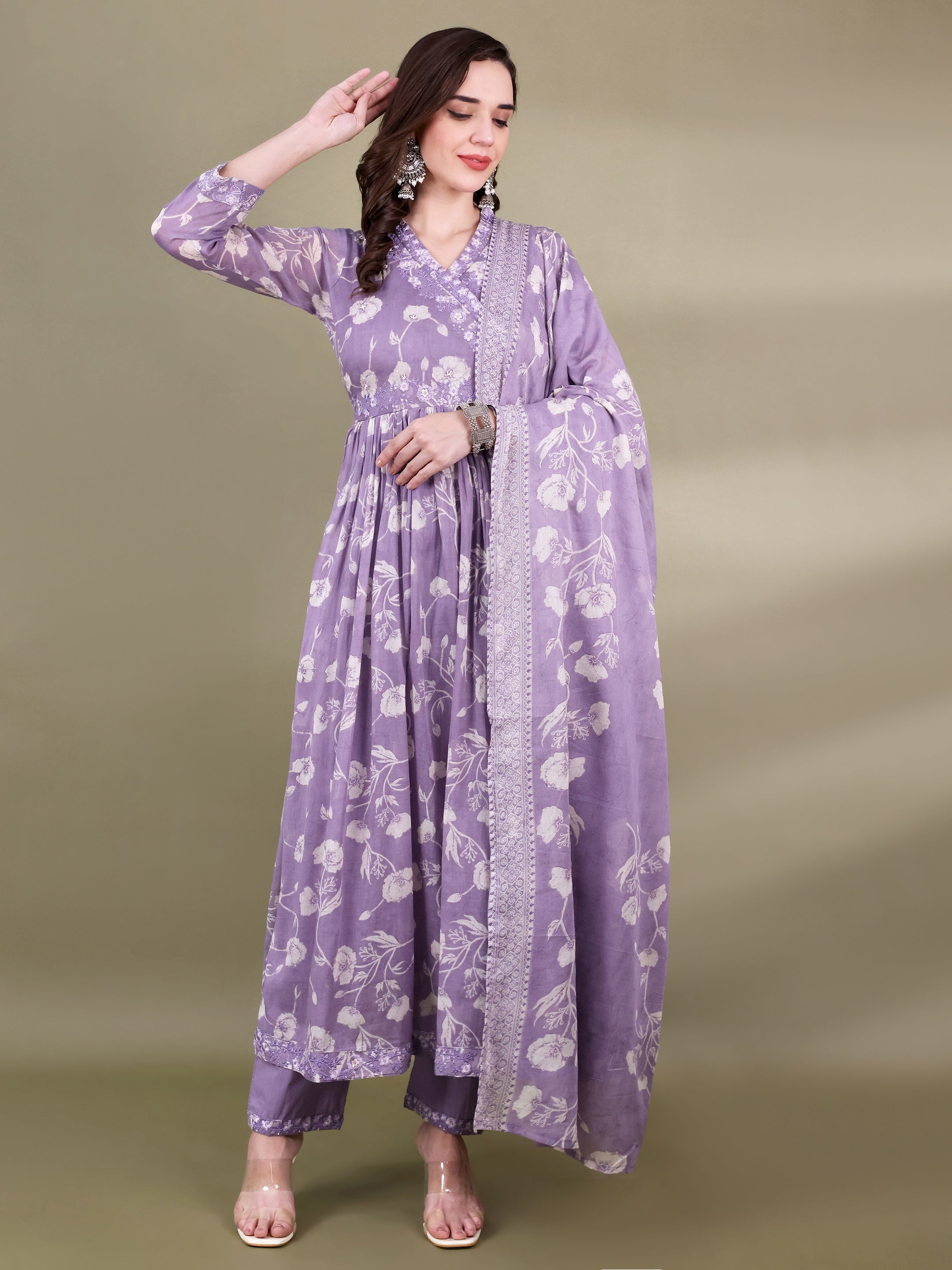 Women Floral Printed Kurti with Trousers & Dupatta