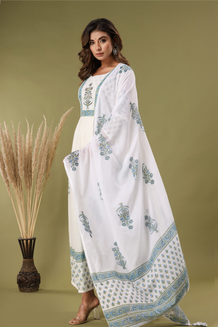 Huda White Hand Block Kurta Set