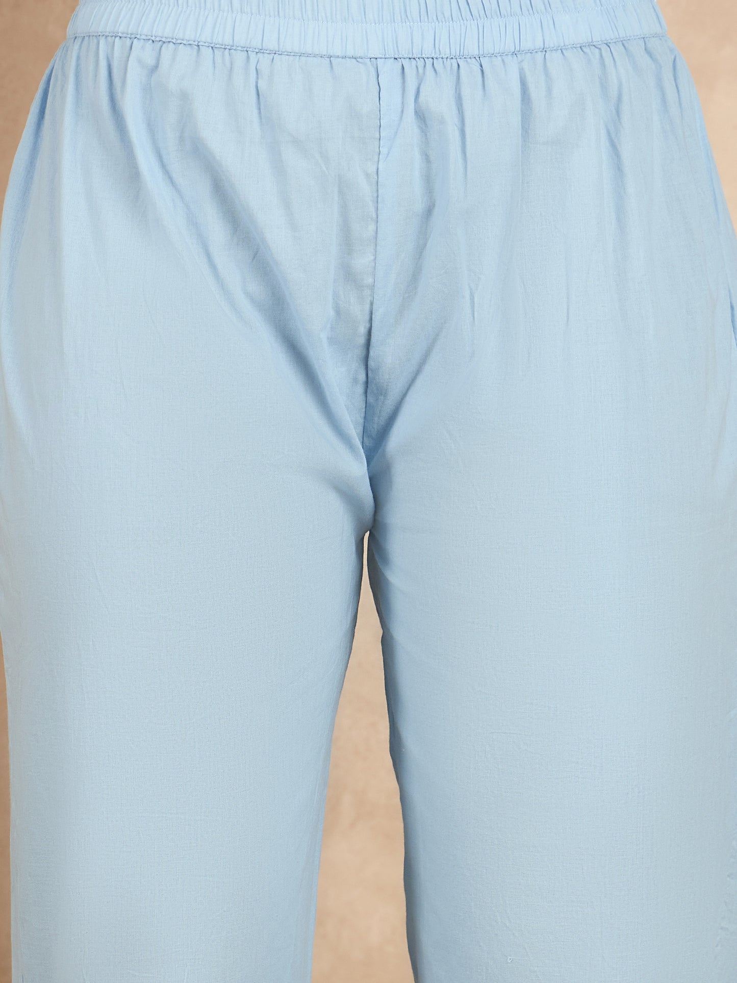 Women Floral Embroidered Pleated Thread Work Kurta with Trousers & With Dupatta