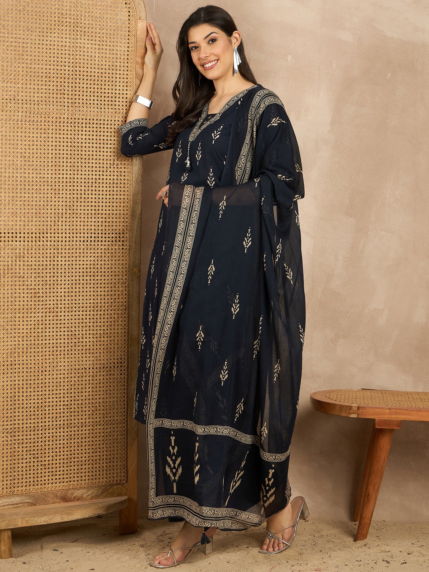 Women Printed Regular Mirror Work Pure Cotton Kurta with Trousers & With Dupatta