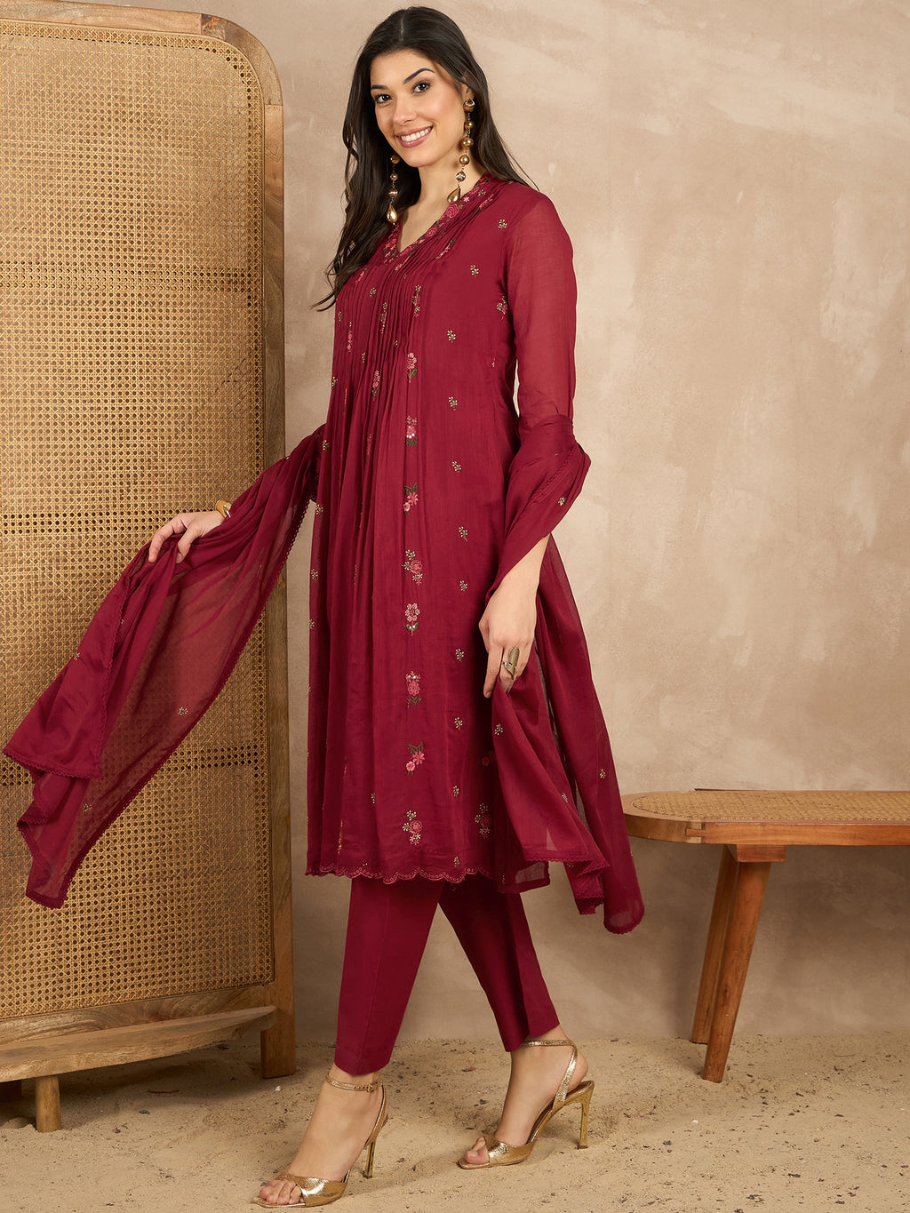 Women Floral Embroidered Pleated Thread Work Kurta with Trousers & With Dupatta