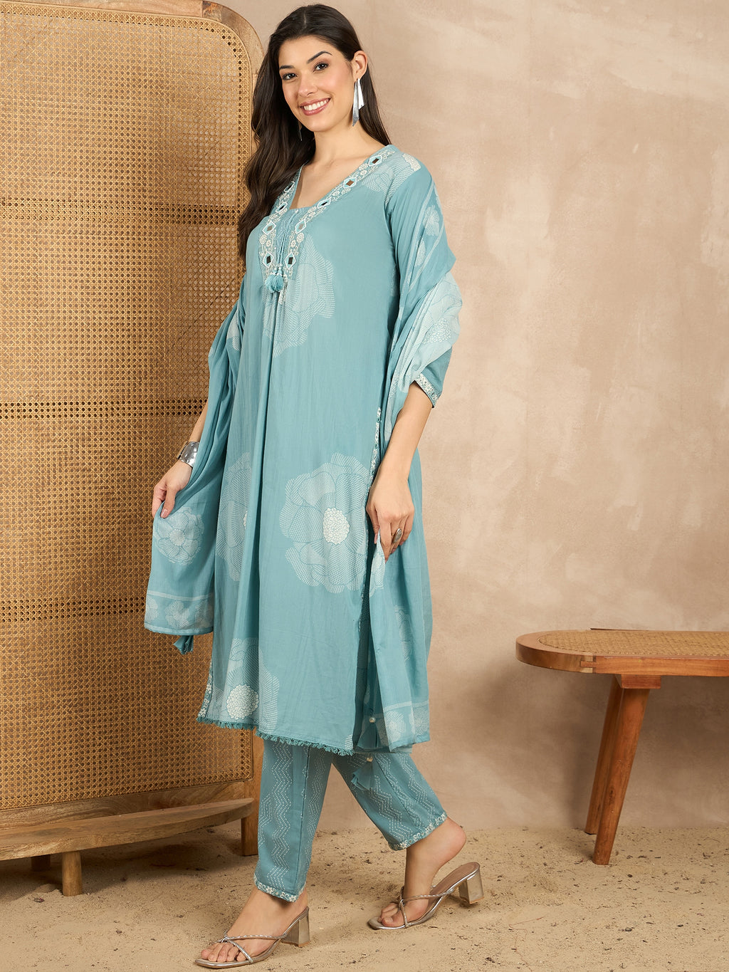 Women Floral Printed Regular Mirror Work Pure Cotton Kurta with Trousers & With Dupatta