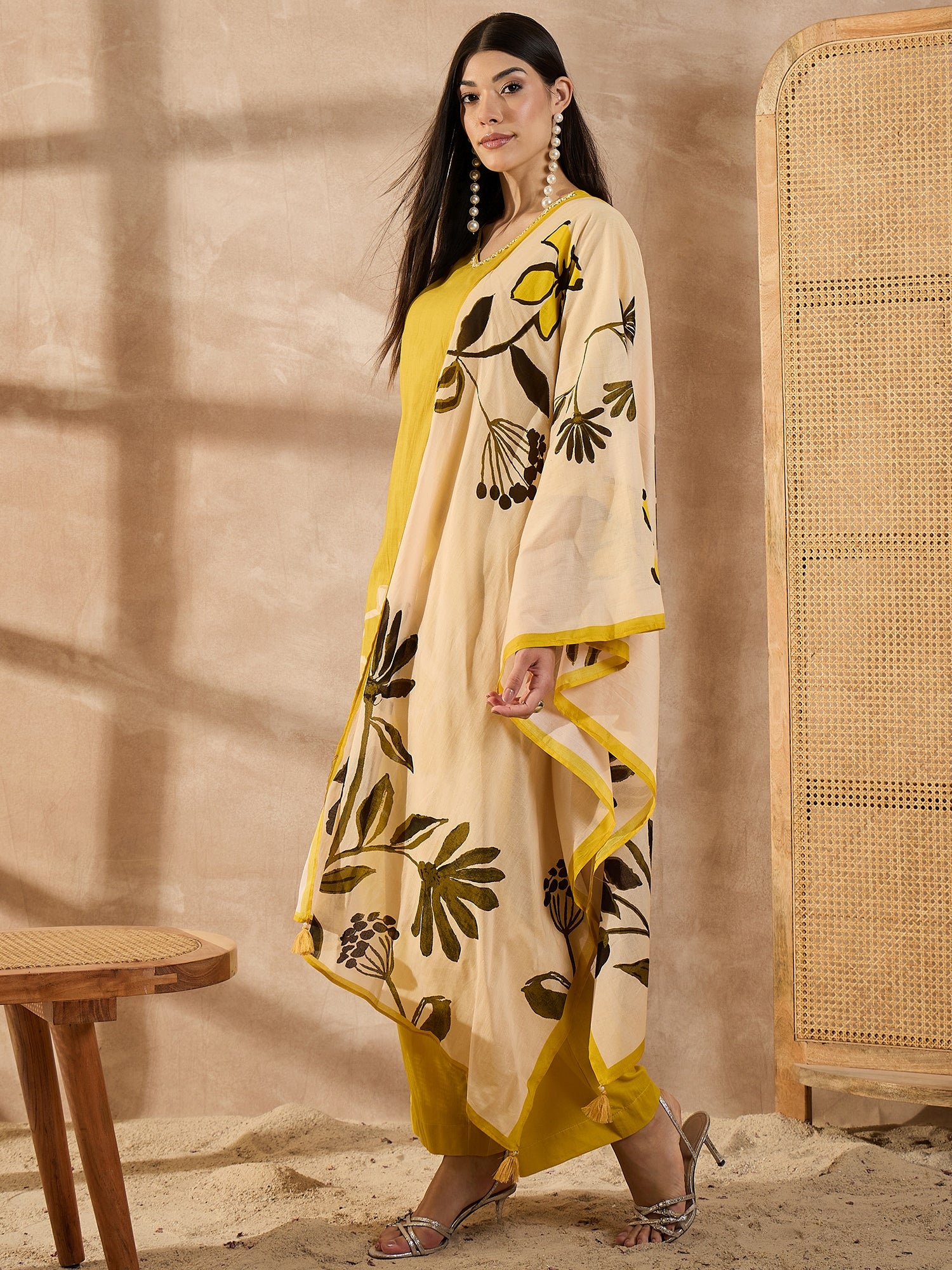 Women Floral Printed Cotton Kurta with Palazzo & Dupatta