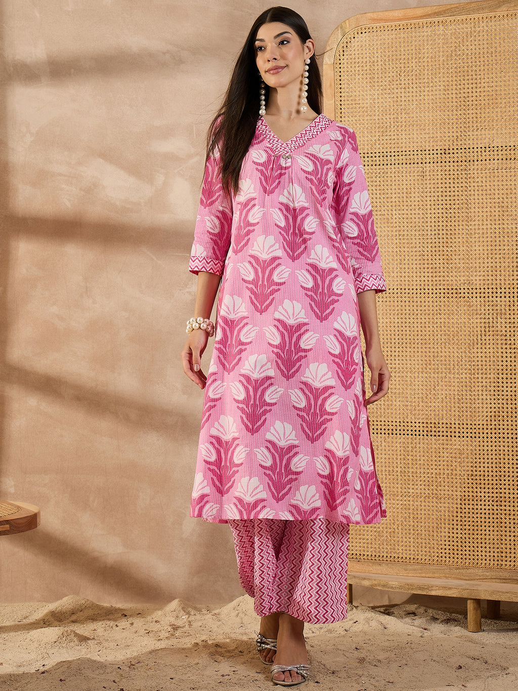 Women Floral Printed Cotton A-Line Kurta with Palazzo