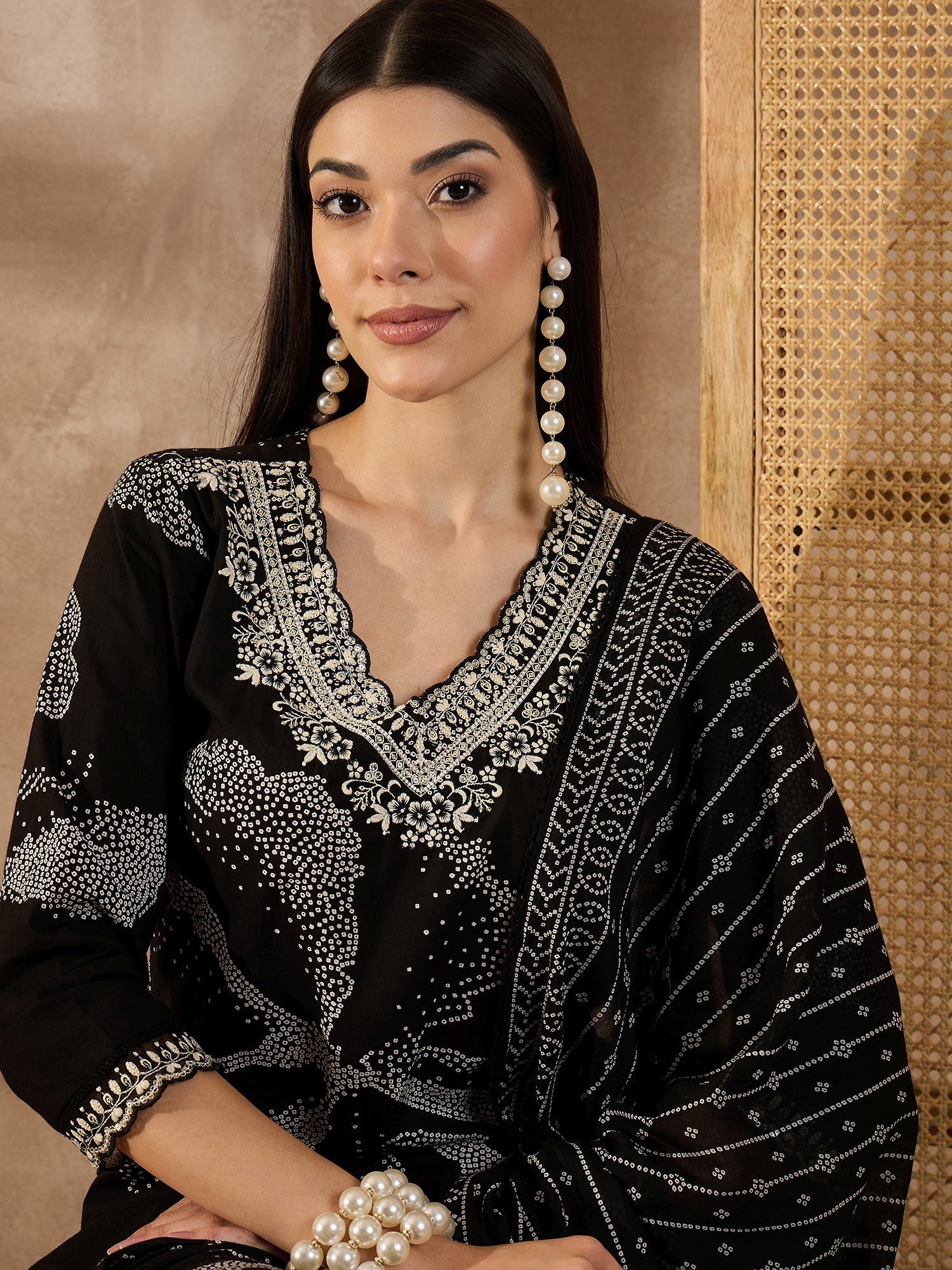 Bandhani Printed V-Neck Beads and Stones Pure Cotton Kurta With Trousers & Dupatta