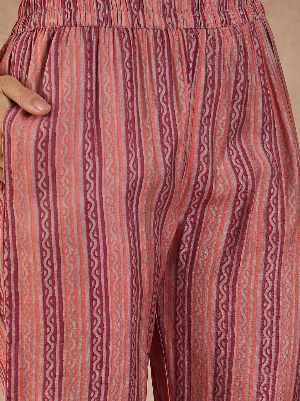 Floral Printed High Slit Thread Work Raw Silk Kurta With Trousers & Dupatta