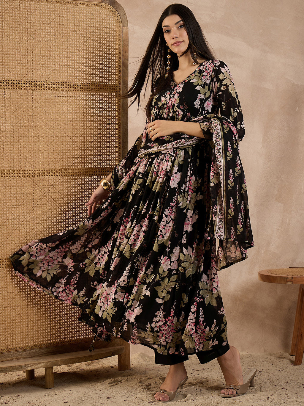 Women Floral Printed Anarkali Kurta with Trousers & Dupatta