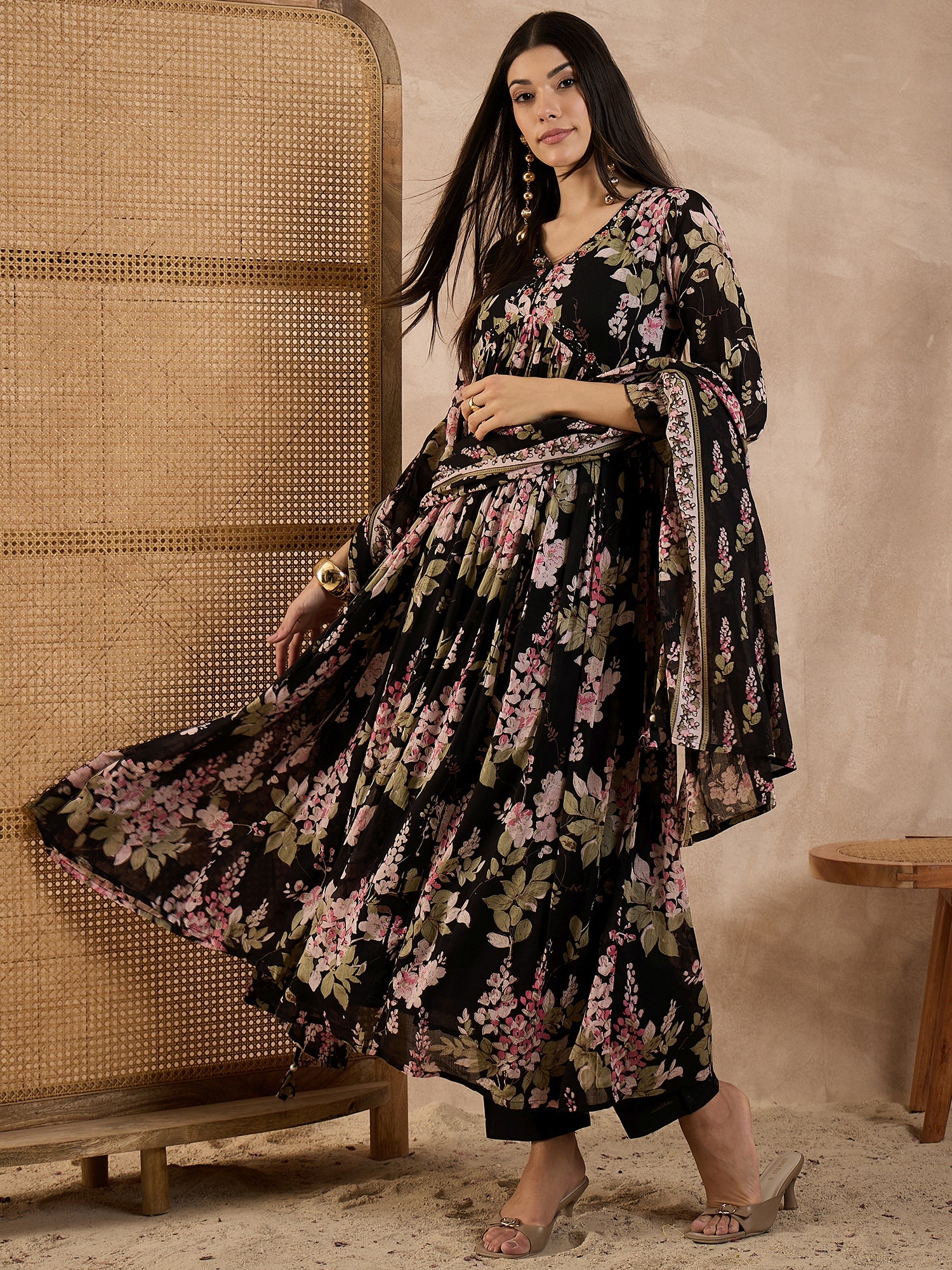 Women Floral Printed Anarkali Kurta with Trousers & Dupatta