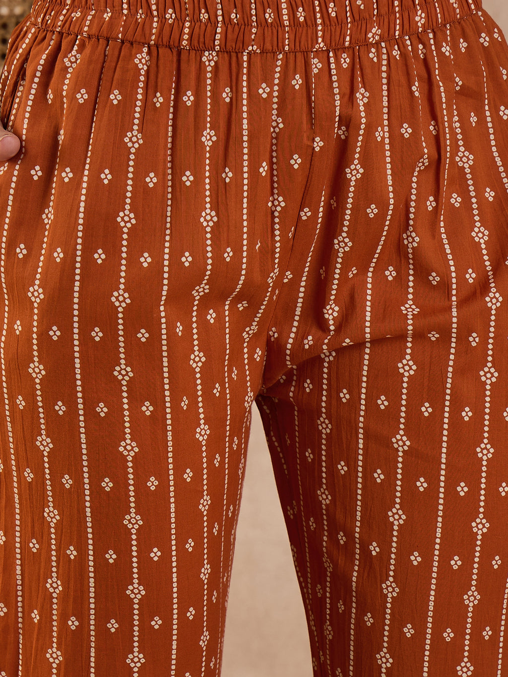 Women Ethnic Motifs Printed Cotton Kurta with Trousers & Dupatta