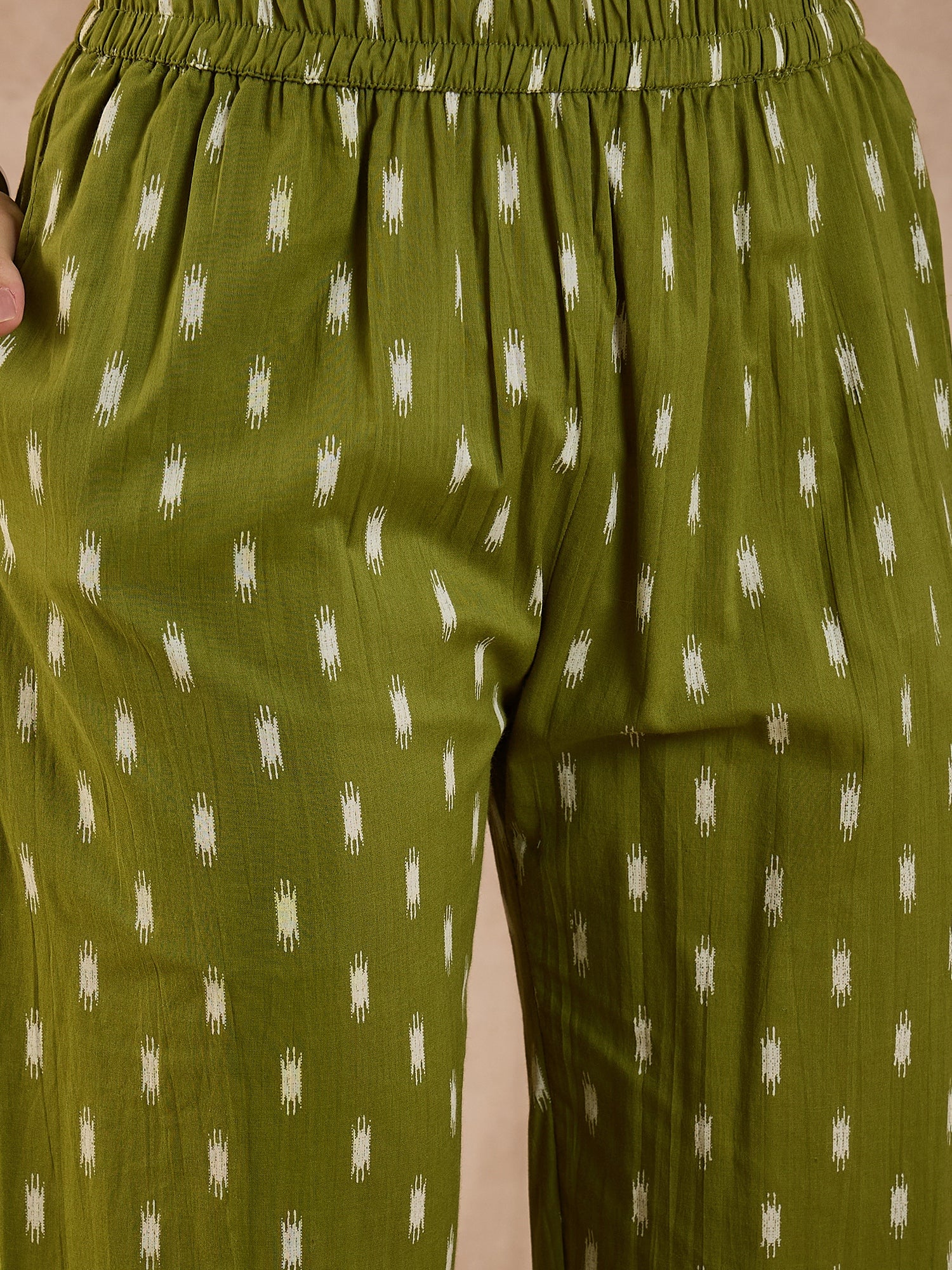 Floral Printed Regular Mirror Work Pure Cotton Kurta With Trousers & Dupatta