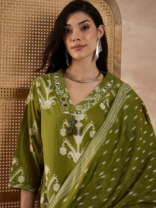 Floral Printed Regular Mirror Work Pure Cotton Kurta With Trousers & Dupatta