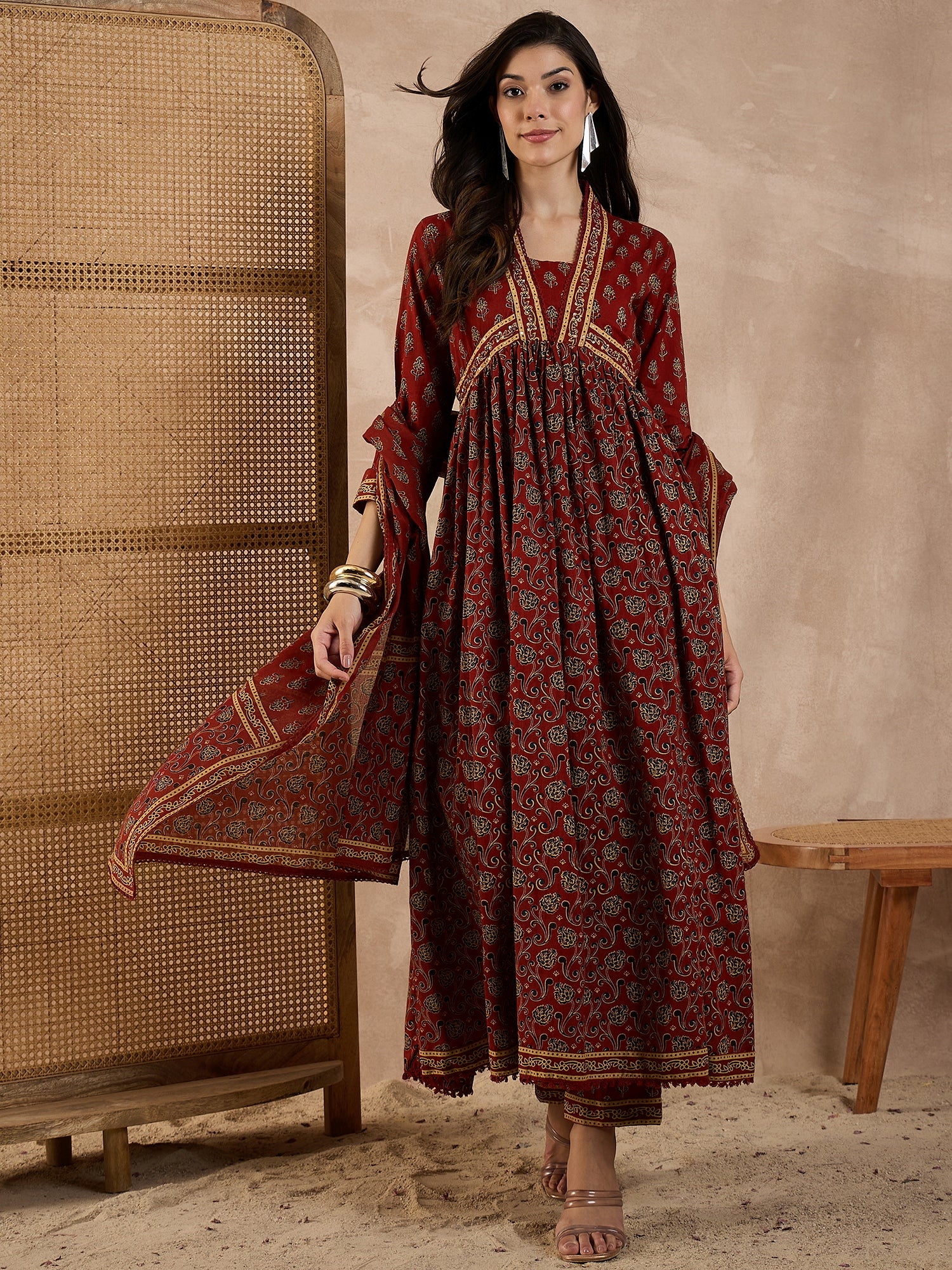 Women Floral Printed Pleated Beads & Stones Pure Cotton Kurta with Trouser & Dupatta