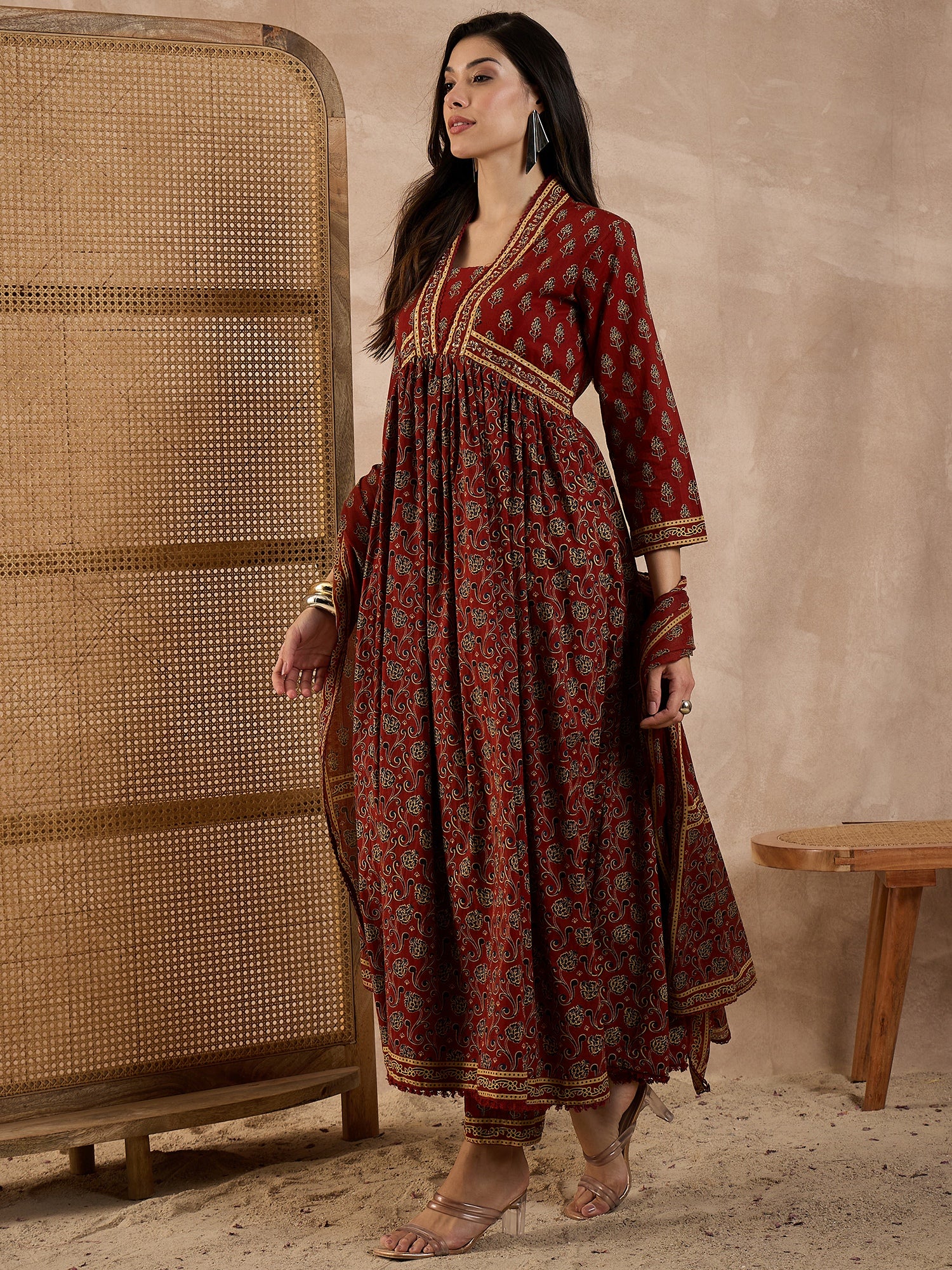 Women Floral Printed Pleated Beads & Stones Pure Cotton Kurta with Trouser & Dupatta