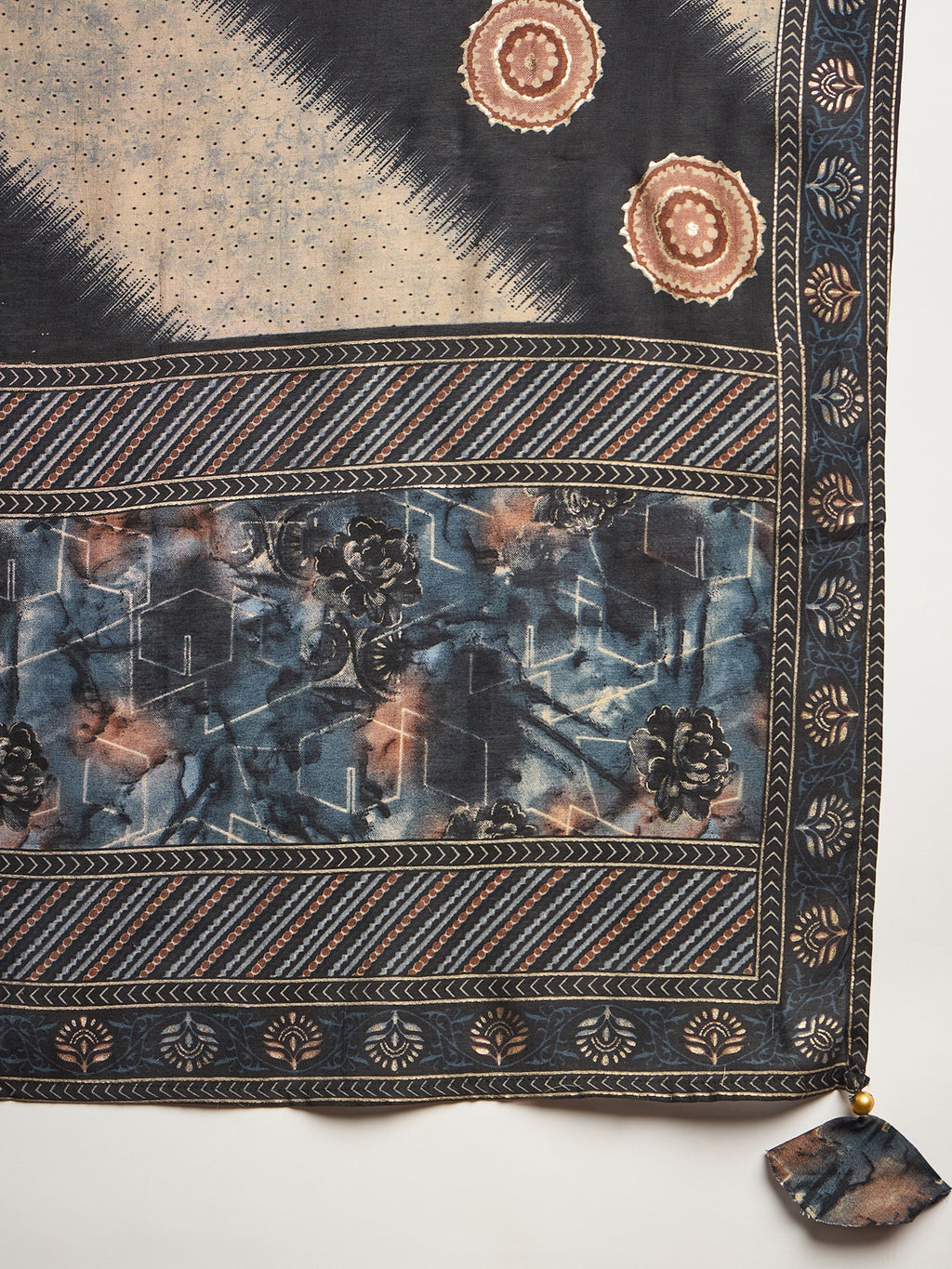 Women Floral Printed High Slit Thread Work Straight Kurta with Trousers & Dupatta