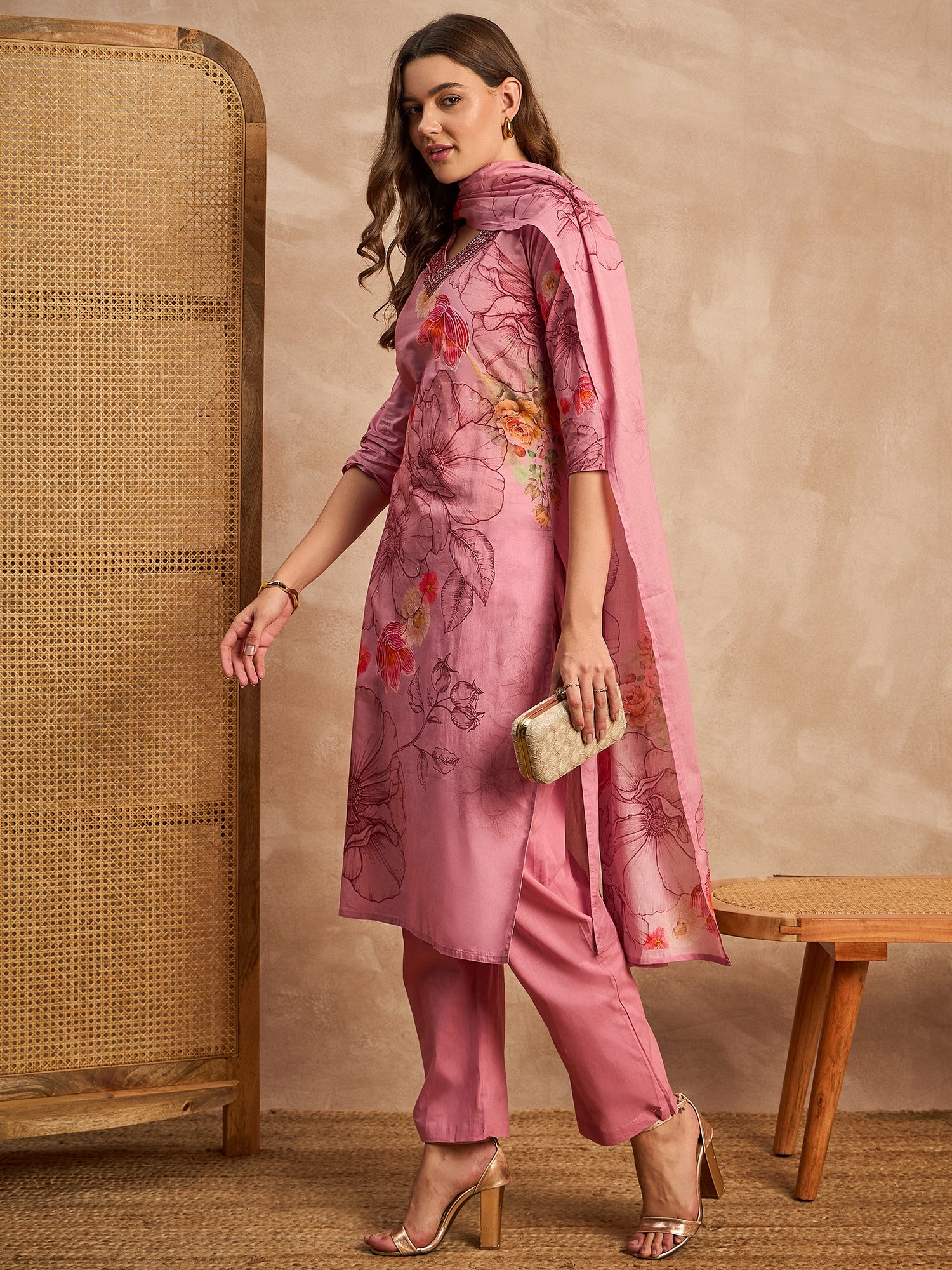 Women Floral Printed Sequinned Pure Cotton Straight Kurta with Trousers & Dupatta
