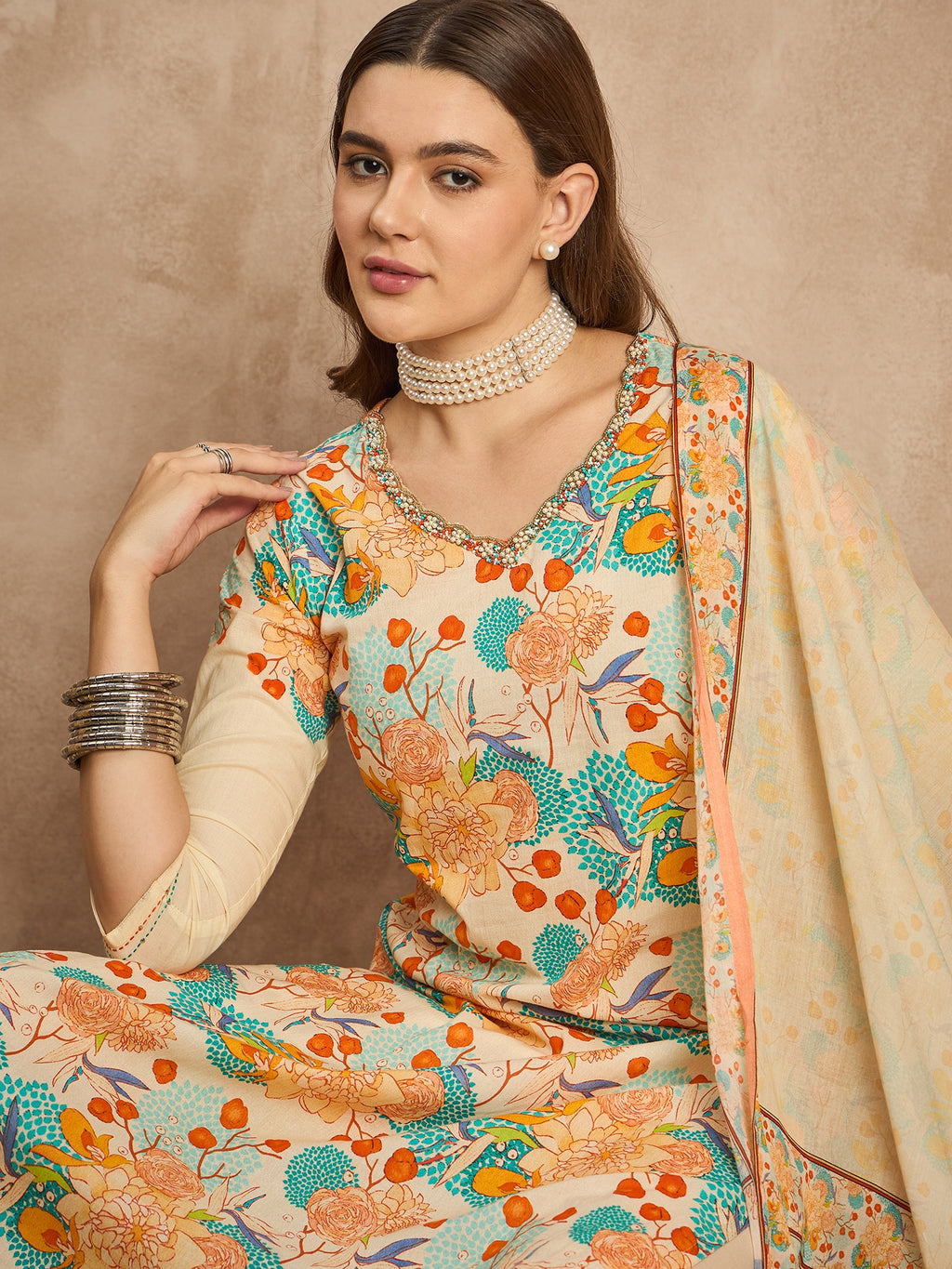 Women Floral Printed Beads and Stones Pure Cotton Kurta with Trousers & Dupatta