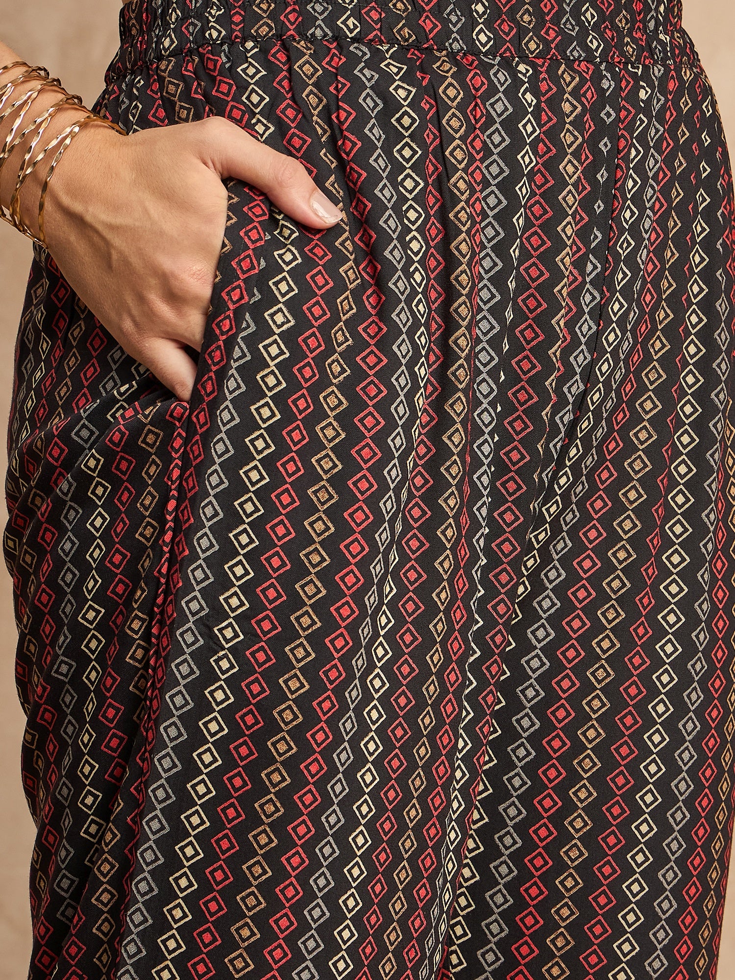 Women Floral Embroidered Regular Mirror Work Kurta with Trousers & With Dupatta