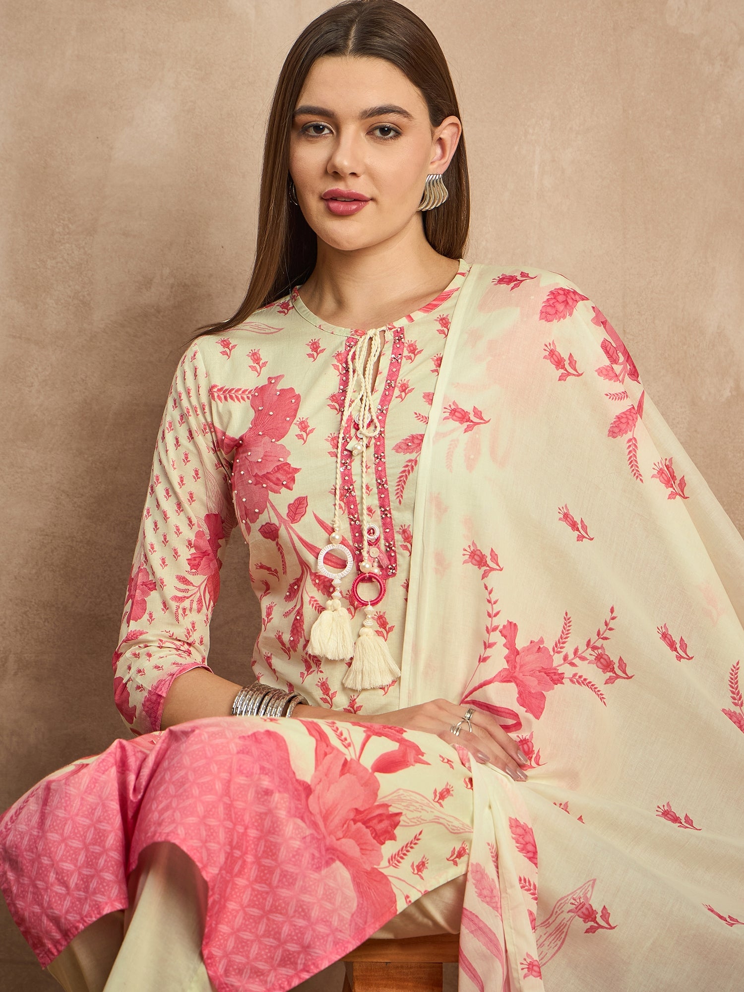 Women Floral Printed Beads and Stones Pure Cotton Kurta with Trousers & Dupatta