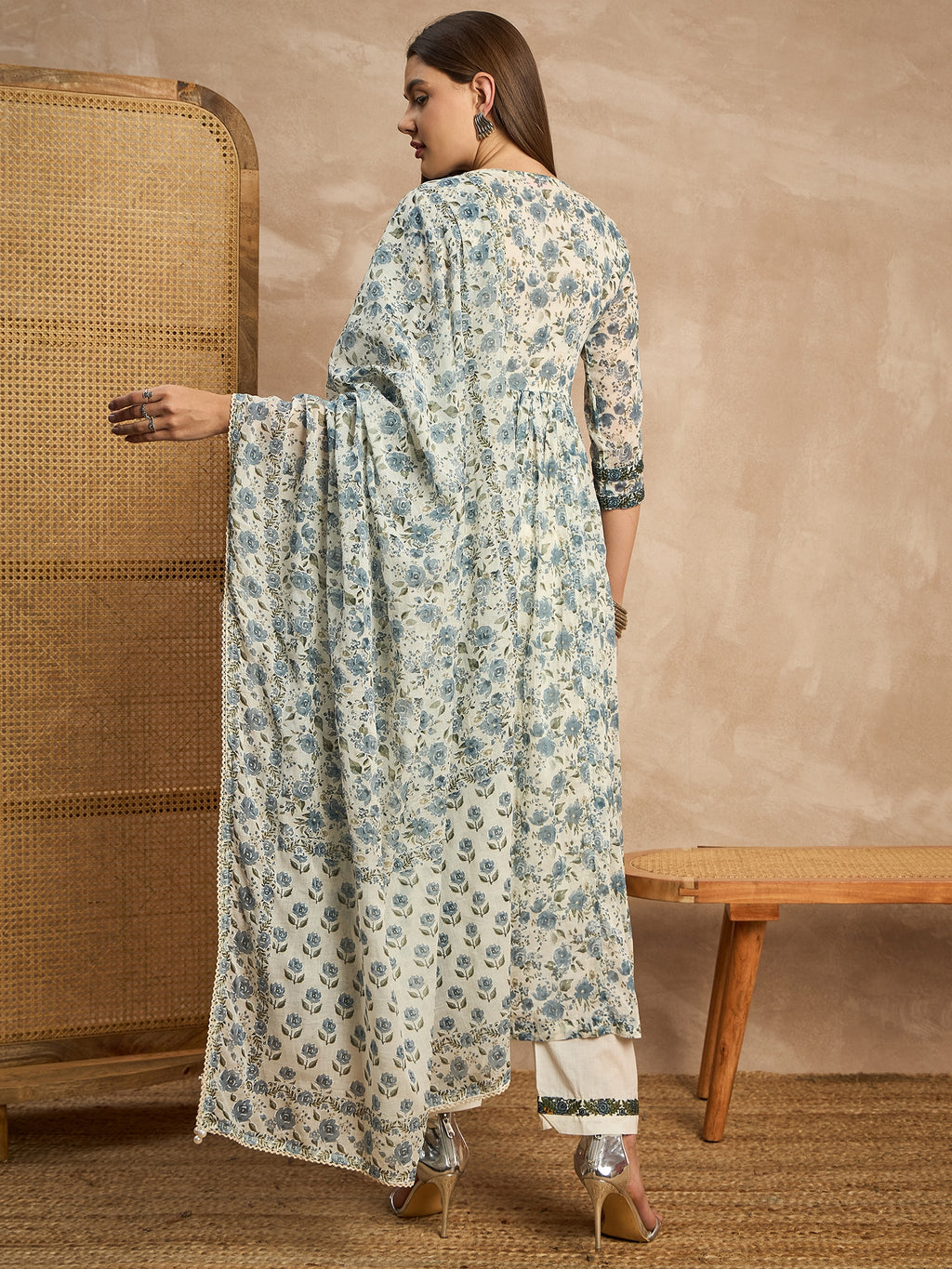 Women Floral Printed Empire Sequinned Kurta with Trousers & With Dupatta