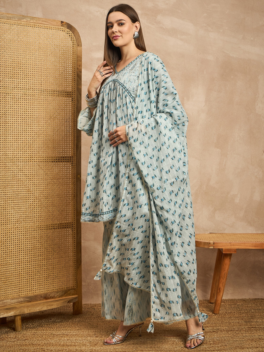 Women Floral Printed Empire Beads and Stones Kurta with Sharara & With Dupatta