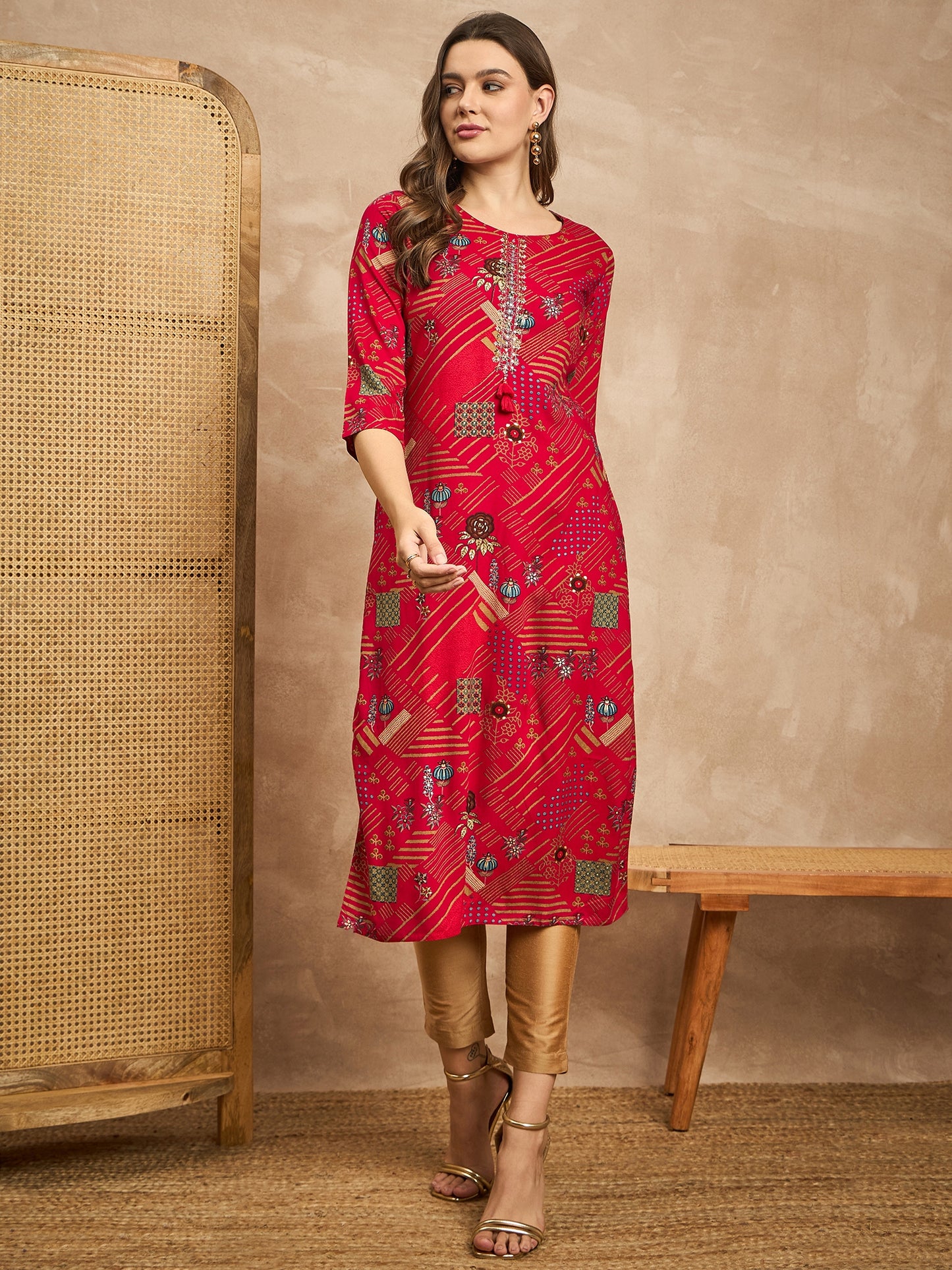 Geometric Printed Beads and Stones Straight Kurta