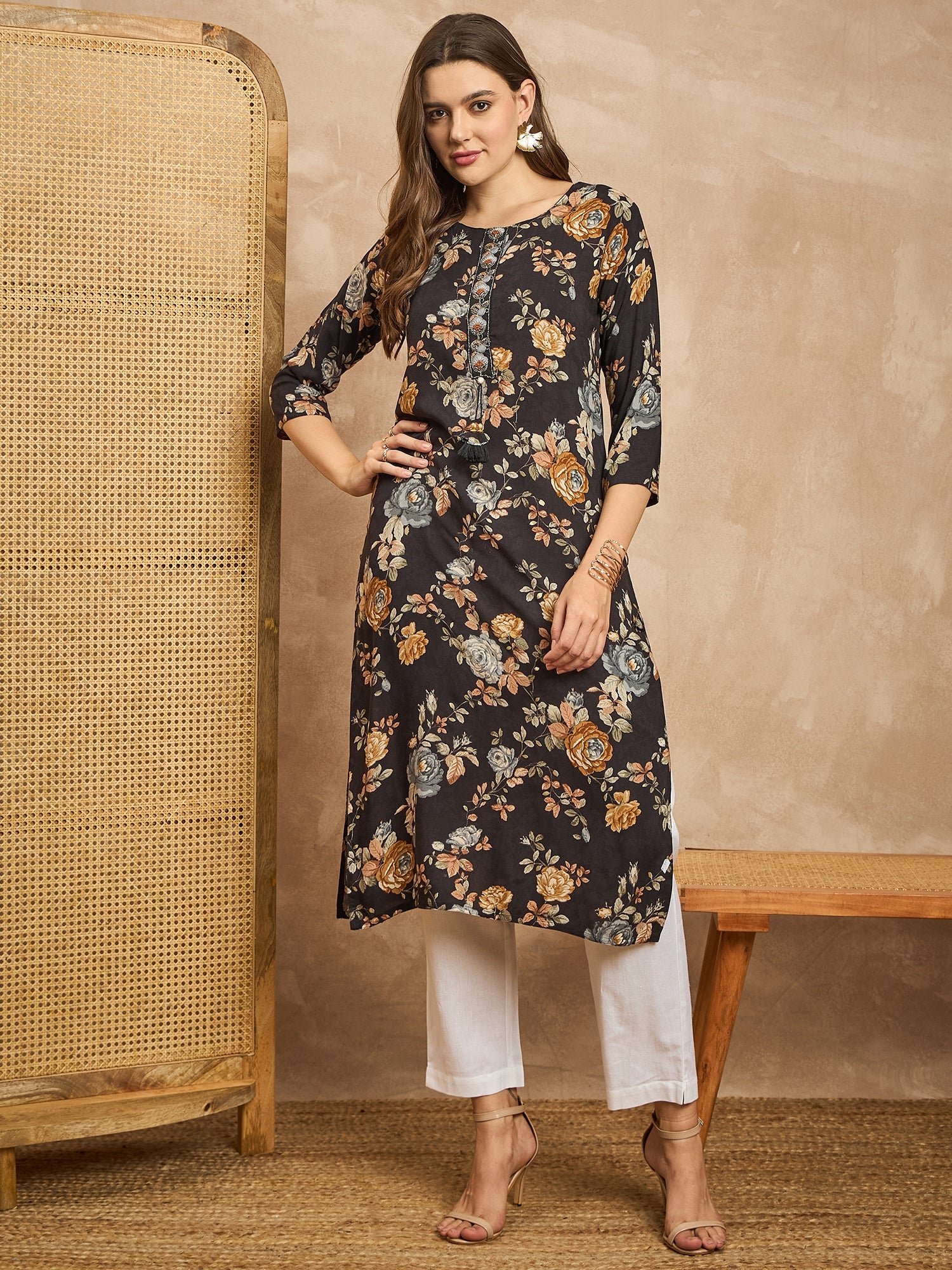 Floral Printed Beads and Stones Straight Kurta
