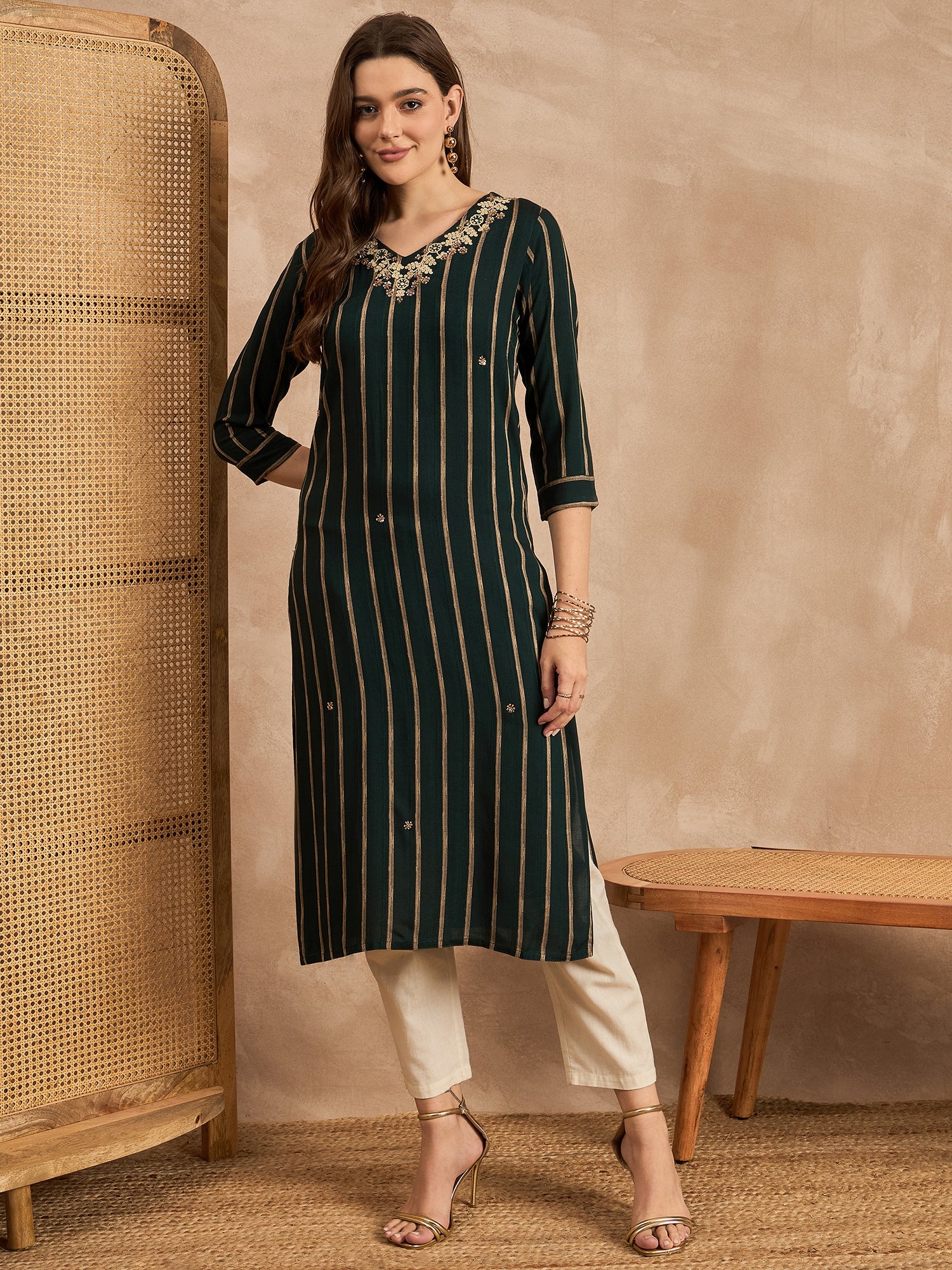 Striped V-Neck Thread Work Straight Kurta