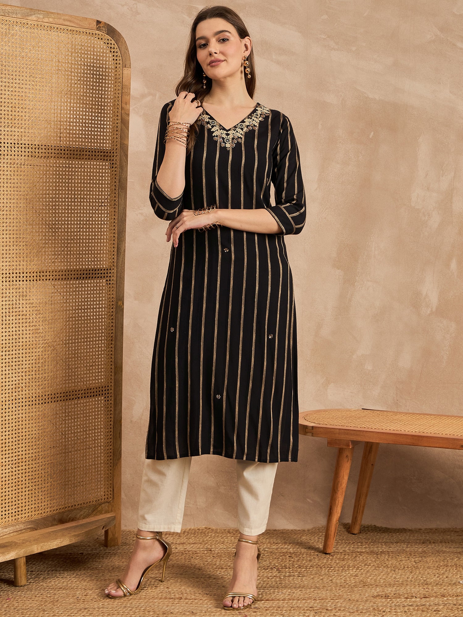 Striped V-Neck Thread Work Straight Kurta