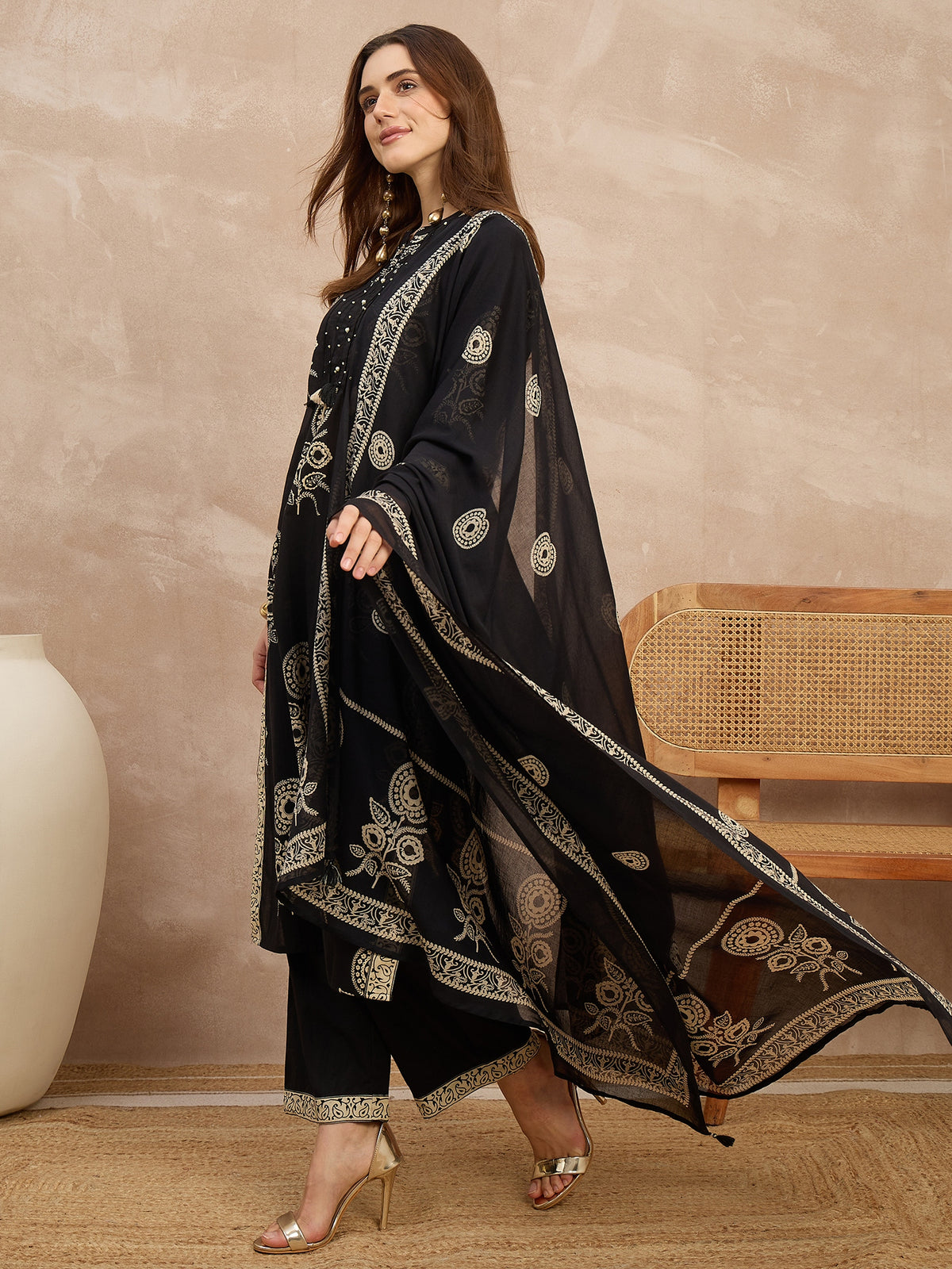 Women Ethnic Motifs Embroidered Regular Thread Work Pure Cotton Kurta with Palazzos & With Dupatta