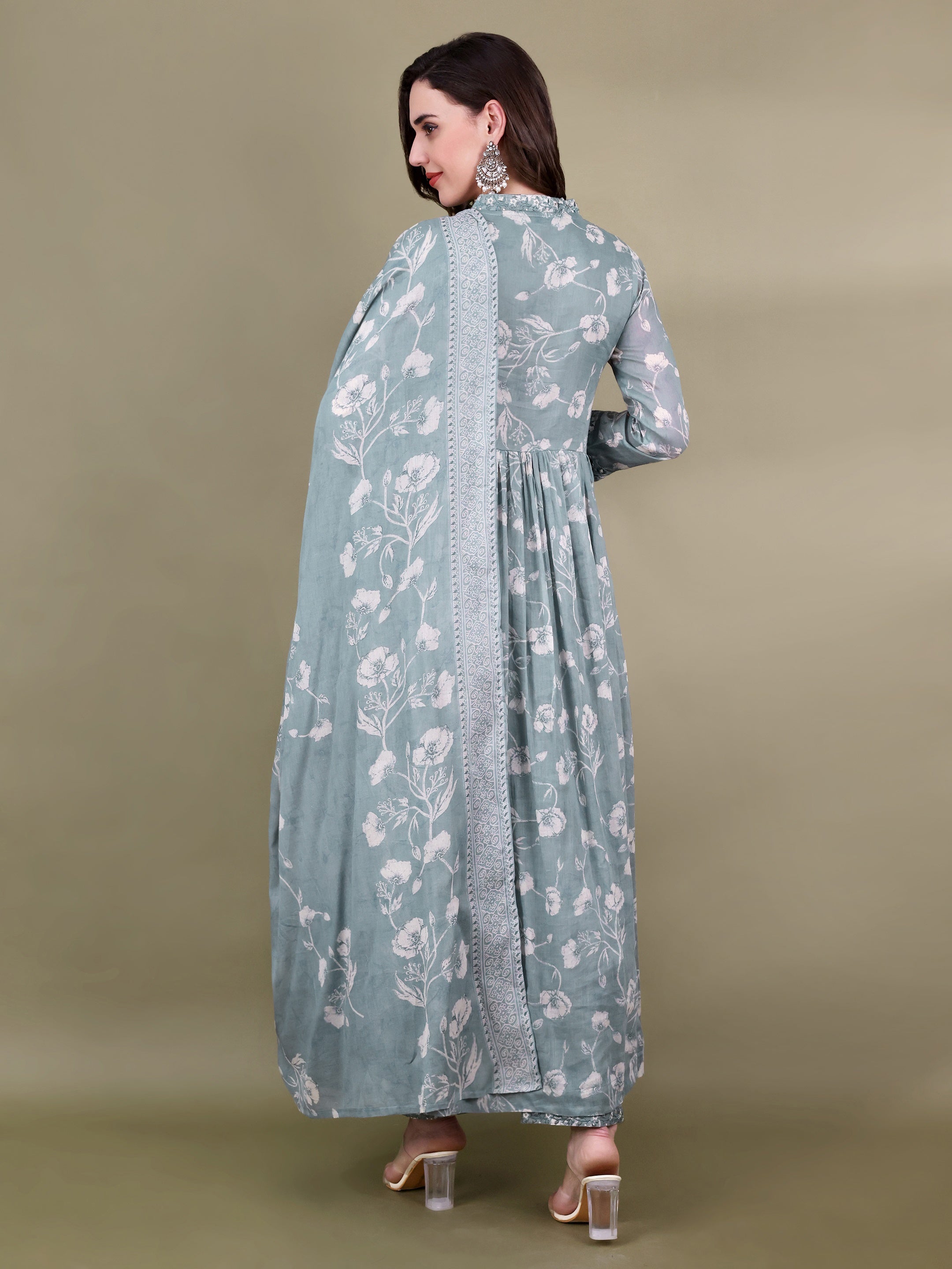 Women Floral Printed Kurti with Trousers & Dupatta