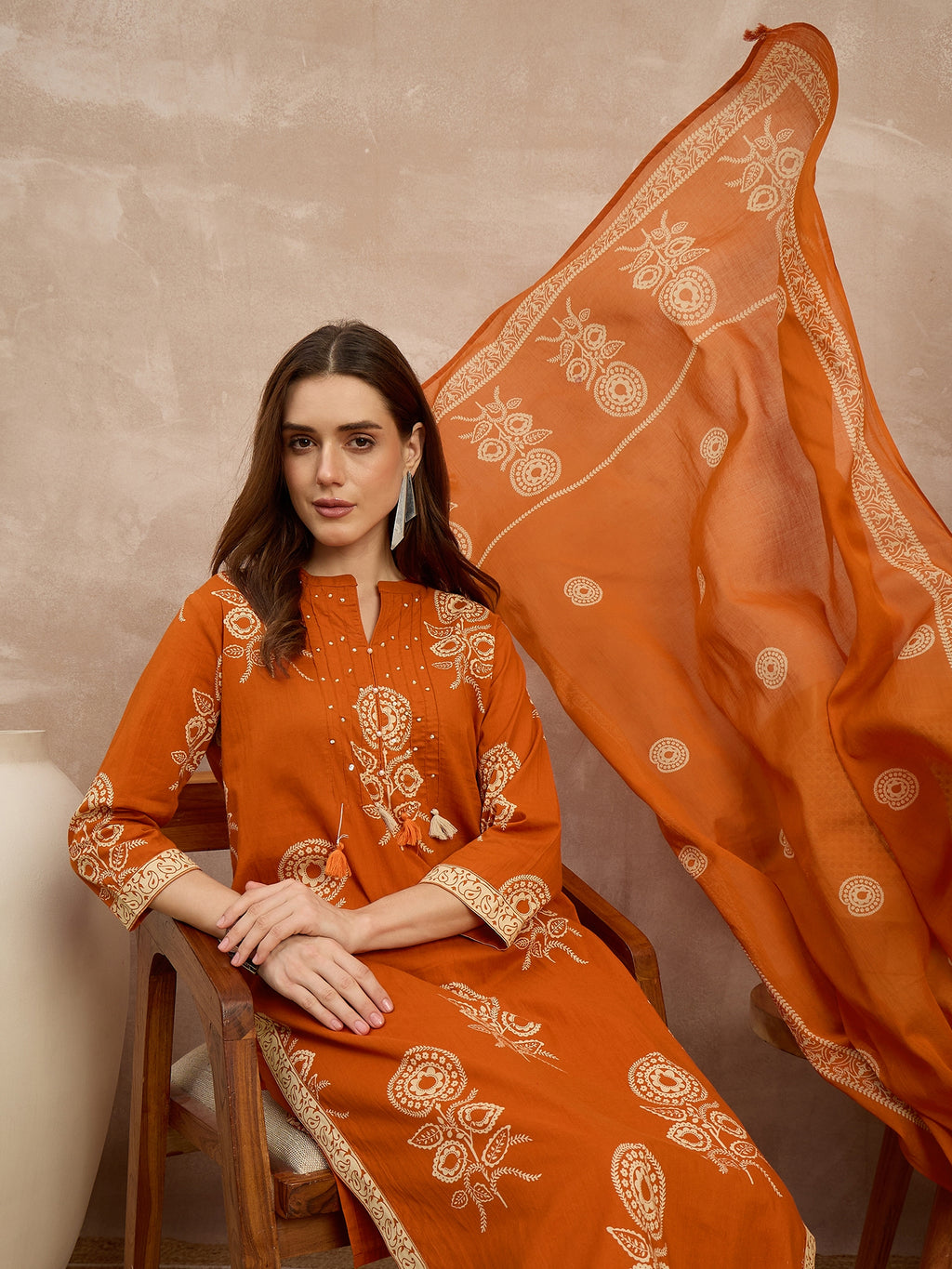 Women Ethnic Motifs Printed Regular Pure Cotton Kurta with Trousers & With Dupatta