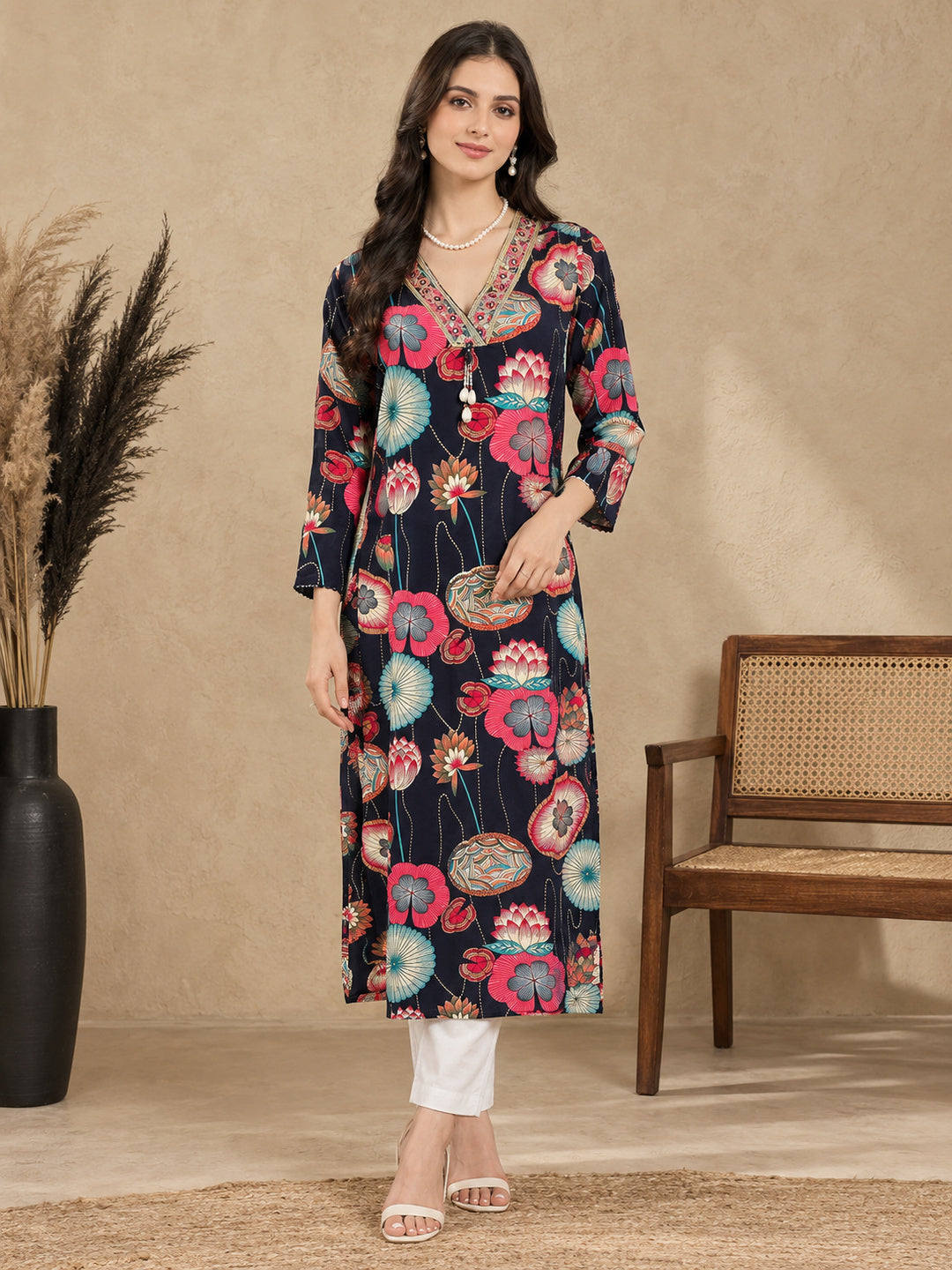 Floral Printed V-Neck Kurti