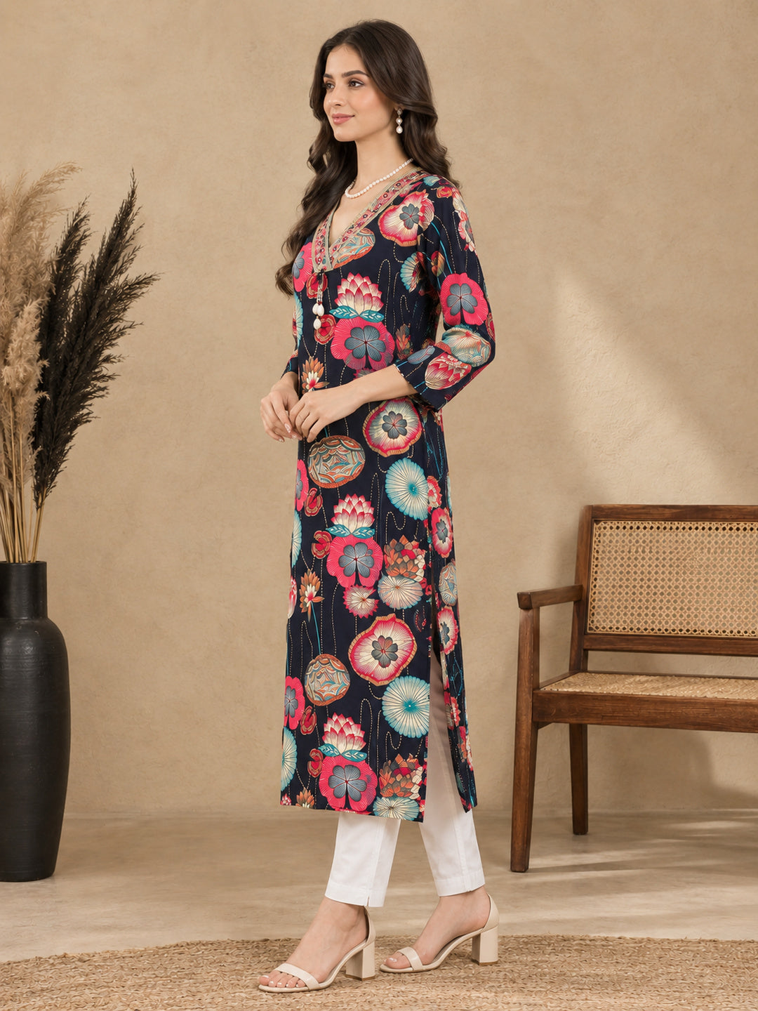 Floral Printed V-Neck Kurti