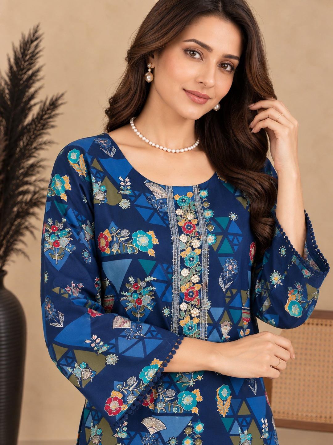 Floral Printed Thread Work Thread Work Kurti