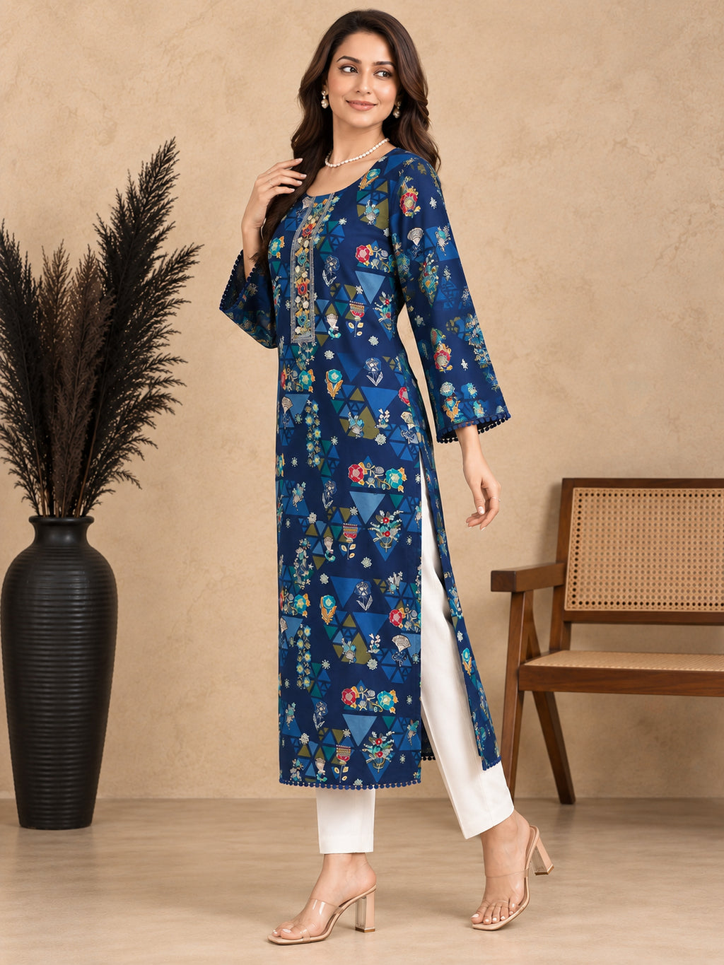 Floral Printed Thread Work Thread Work Kurti
