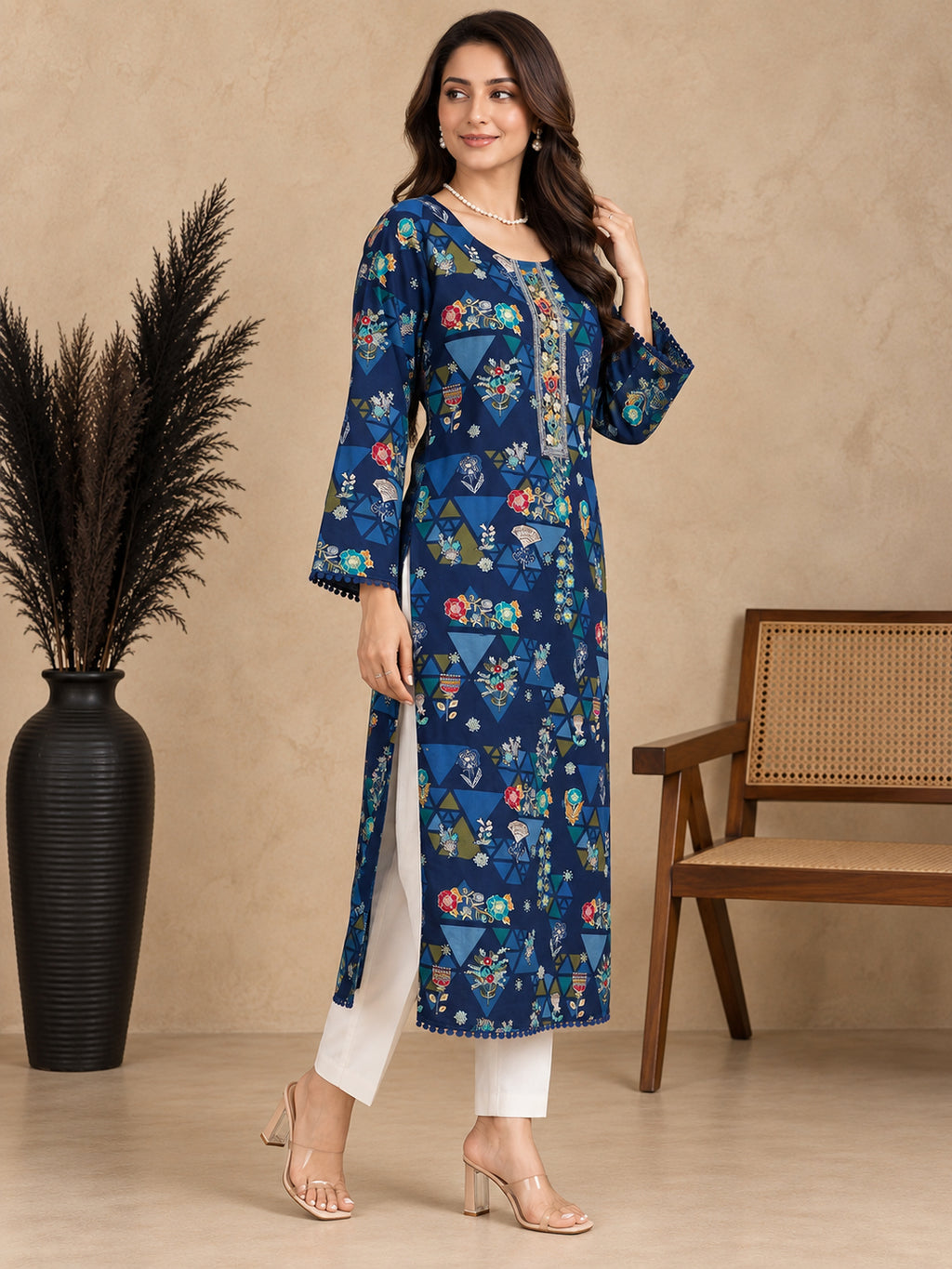 Floral Printed Thread Work Thread Work Kurti