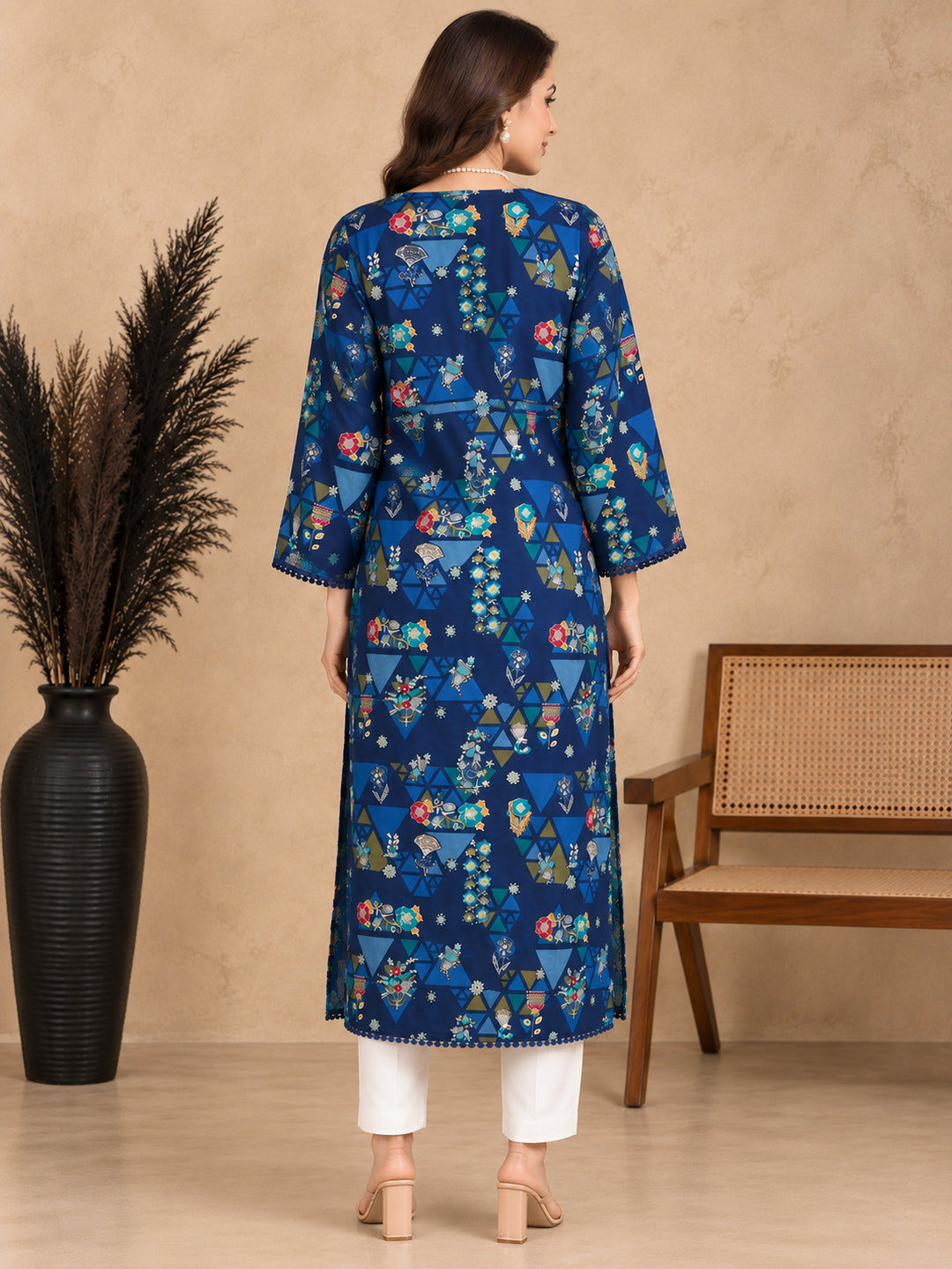 Floral Printed Thread Work Thread Work Kurti