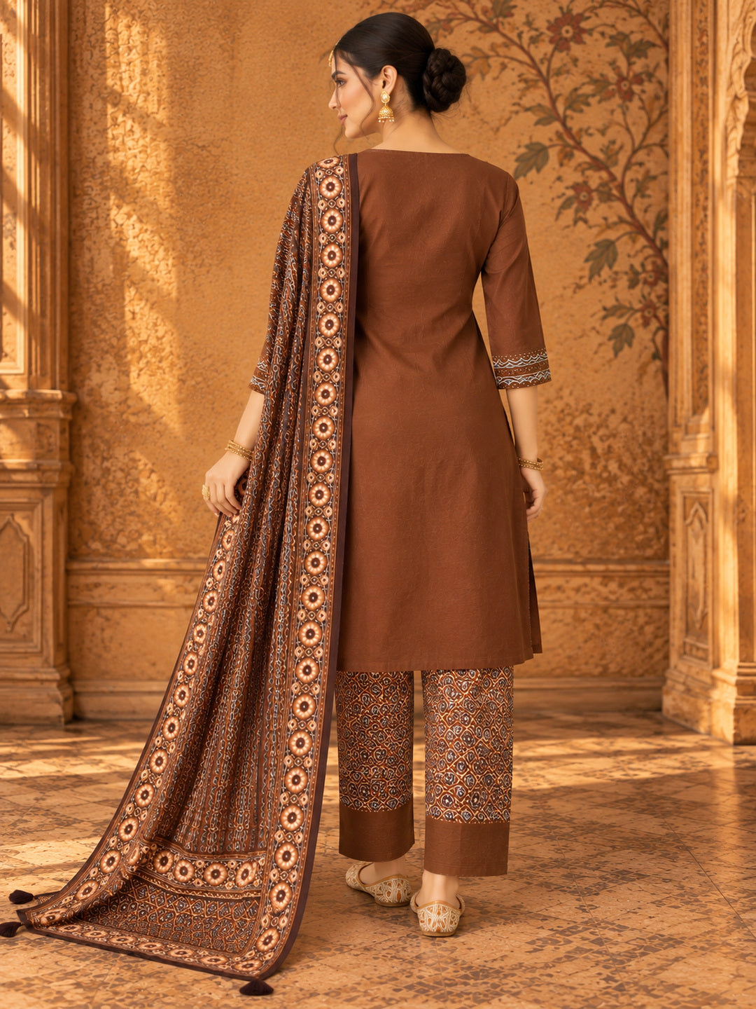 Women Ethnic Motifs Embroidered Regular Pure Cotton Kurta with Trousers & With Dupatta