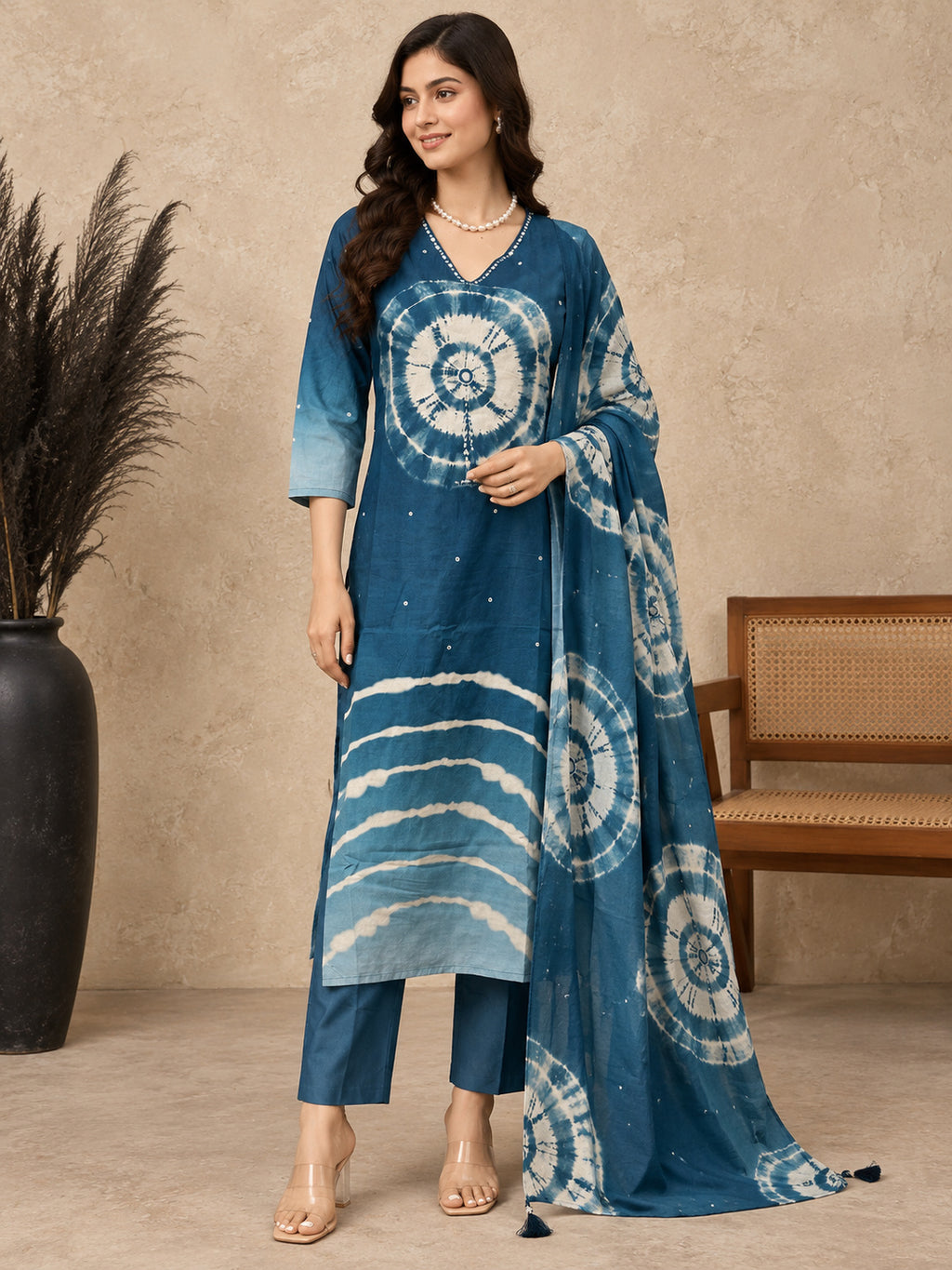 Women Dyed Regular Pure Cotton Kurta with Trousers & With Dupatta
